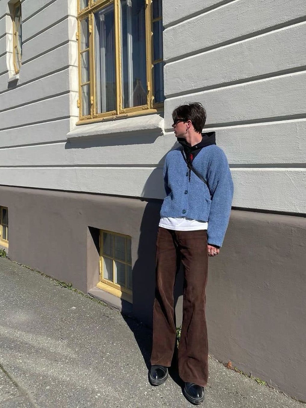 The Museum Visitor Corduroy Suede Carpenter Pants Brown, Supreme Corduroy Skate Pants Brown - 23FW 착용 스타일 - 2