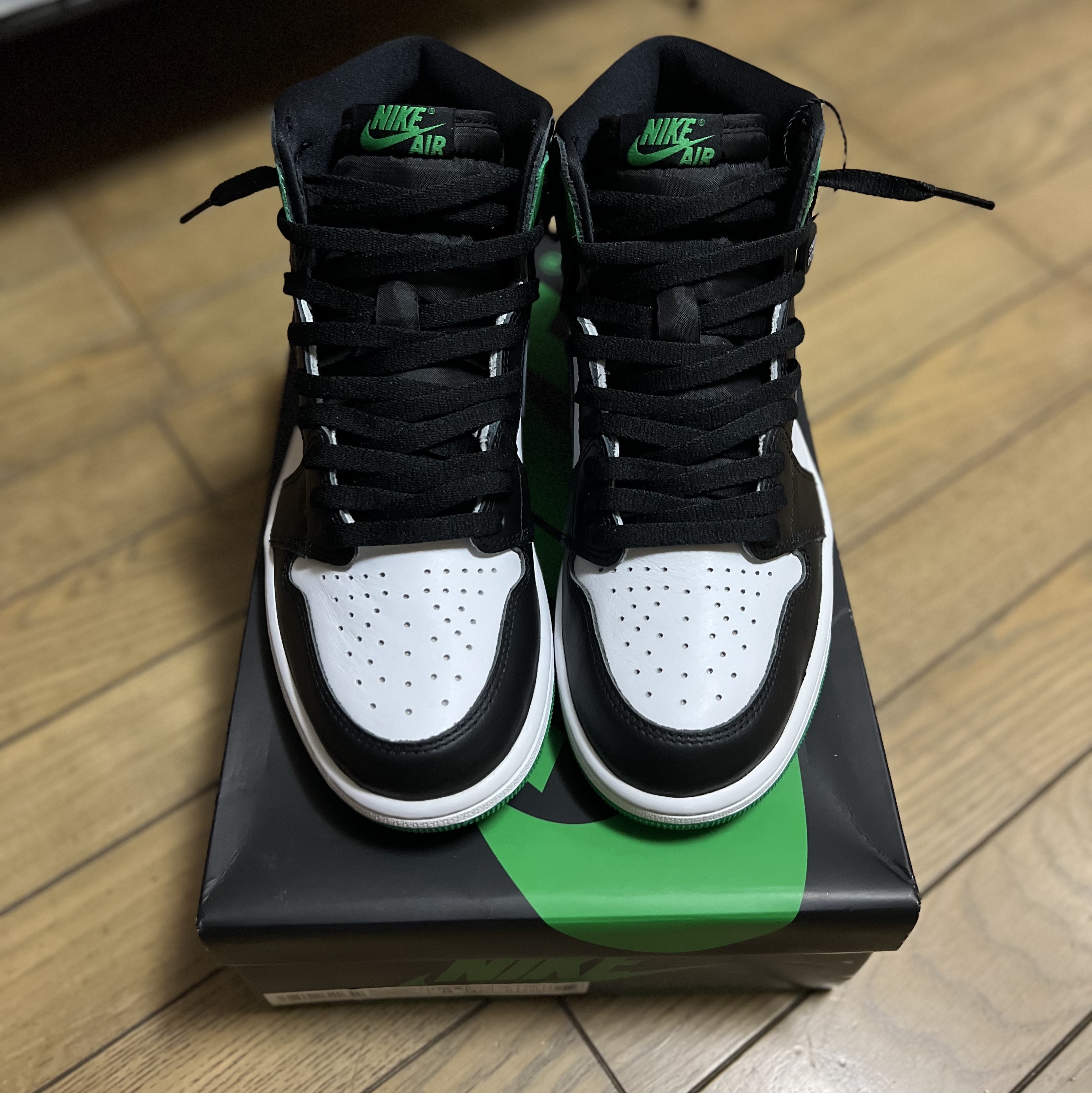 Jordan 1 Retro High OG Black and Lucky Green, Essentials x New Era Classic Collection 59FIFTY Fitted Cap San Francisco Giants 착용 스타일 - 2