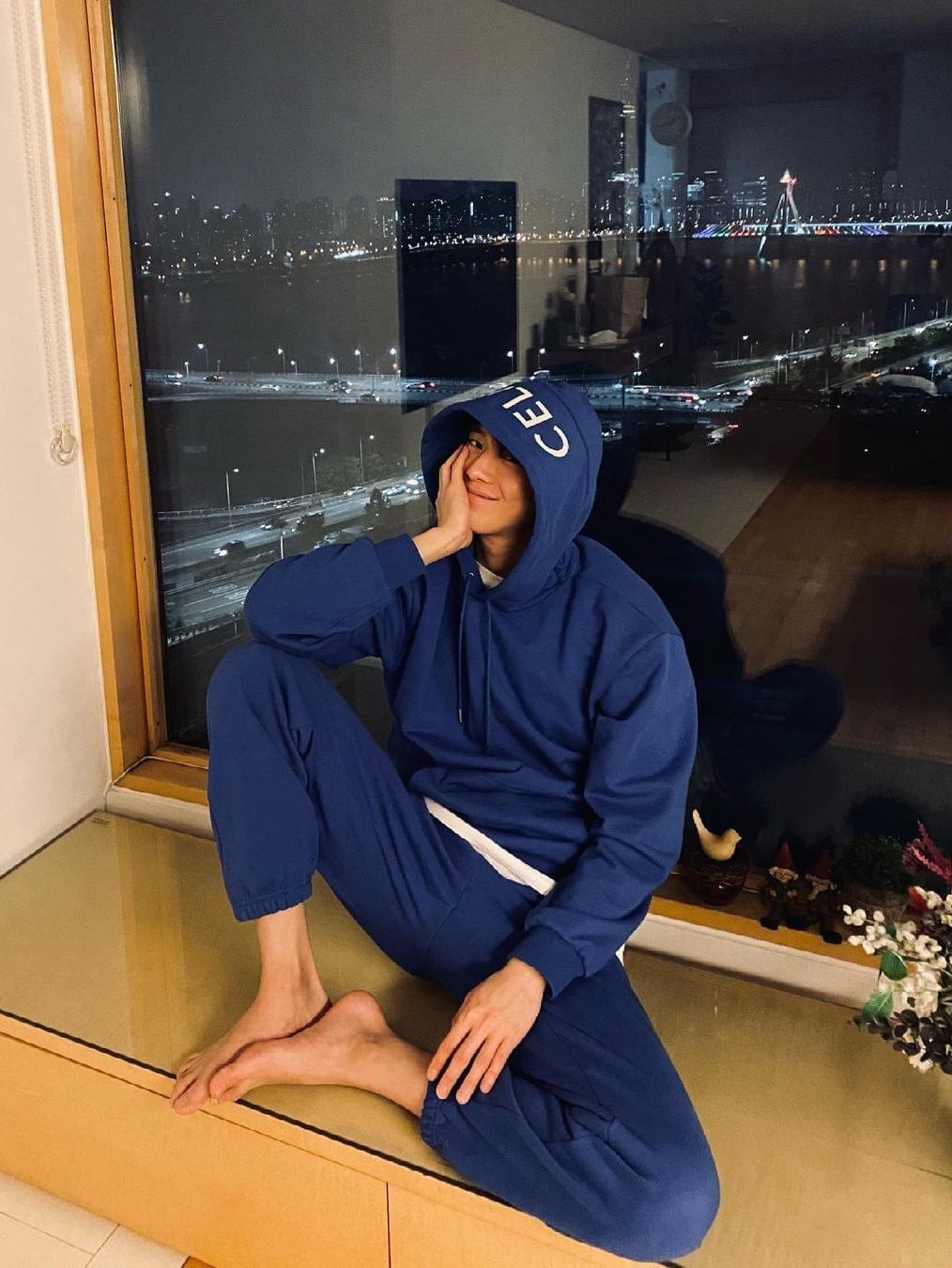 IAB Studio Sweatpants Light Gray, Nike NRG Solo Swoosh Fleece Pants Valerian Blue - US/EU 착용 스타일 - 3