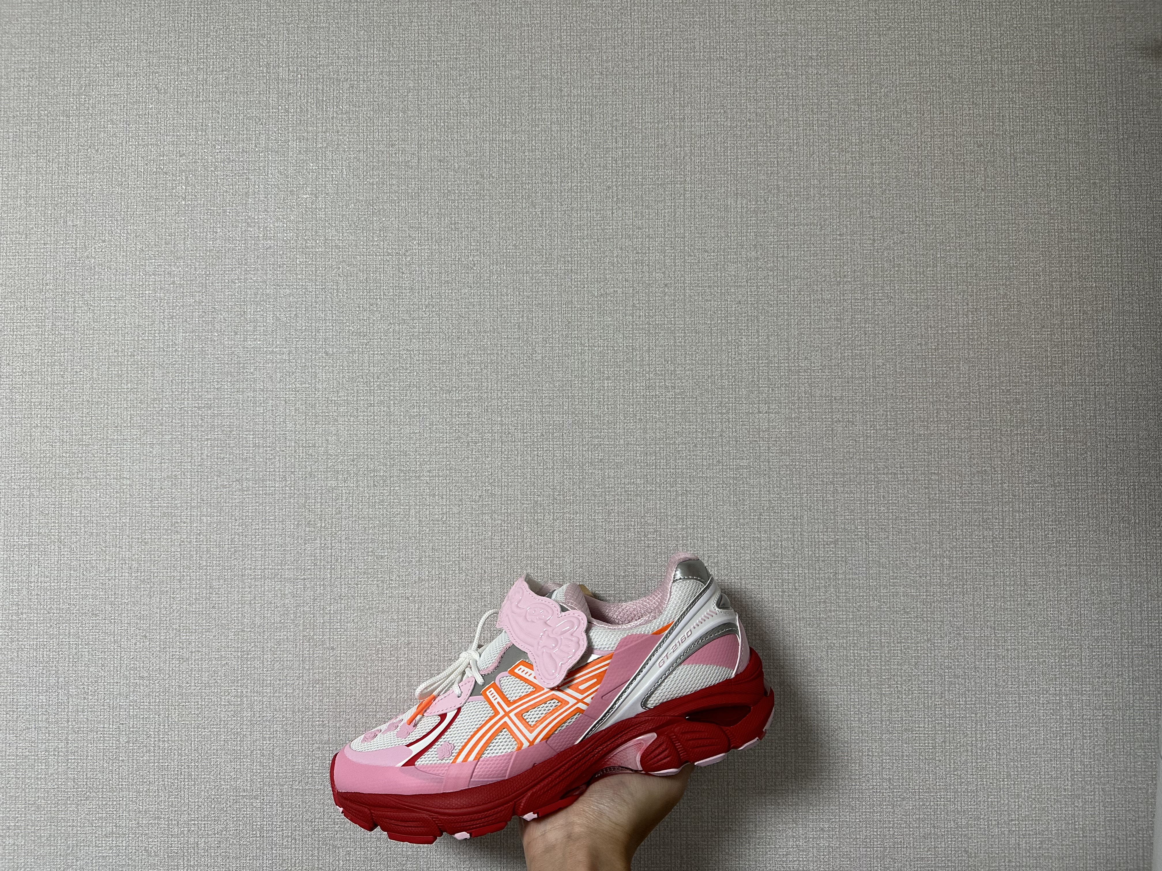 Asics x Cecilie Bahnsen GT-2160 White Habanero, Asics x Cecilie Bahnsen GT-2160 Pure Silver Midnight 착용 스타일 - 2