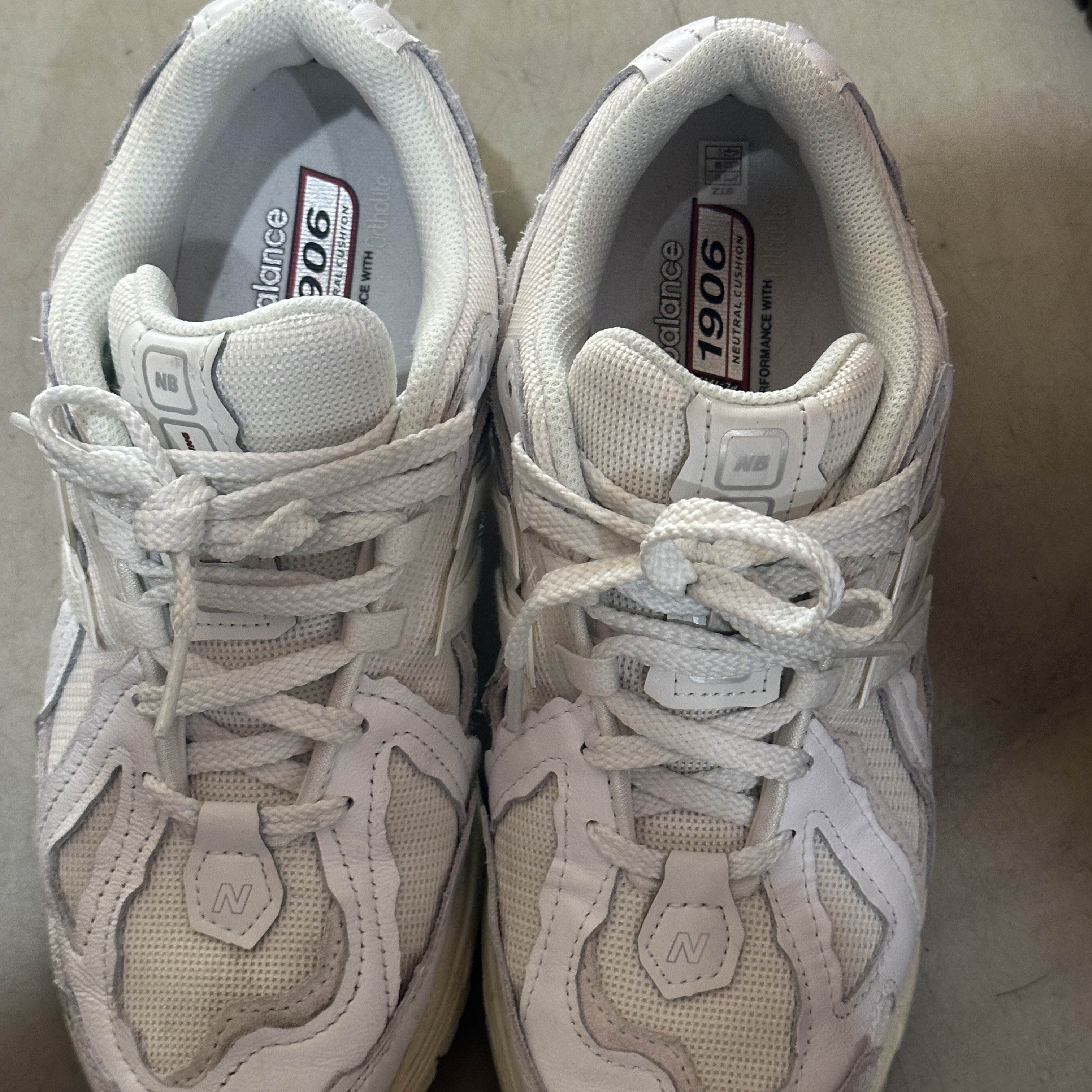 New Balance 1906D Protection Pack White Turtledove 착용 스타일
