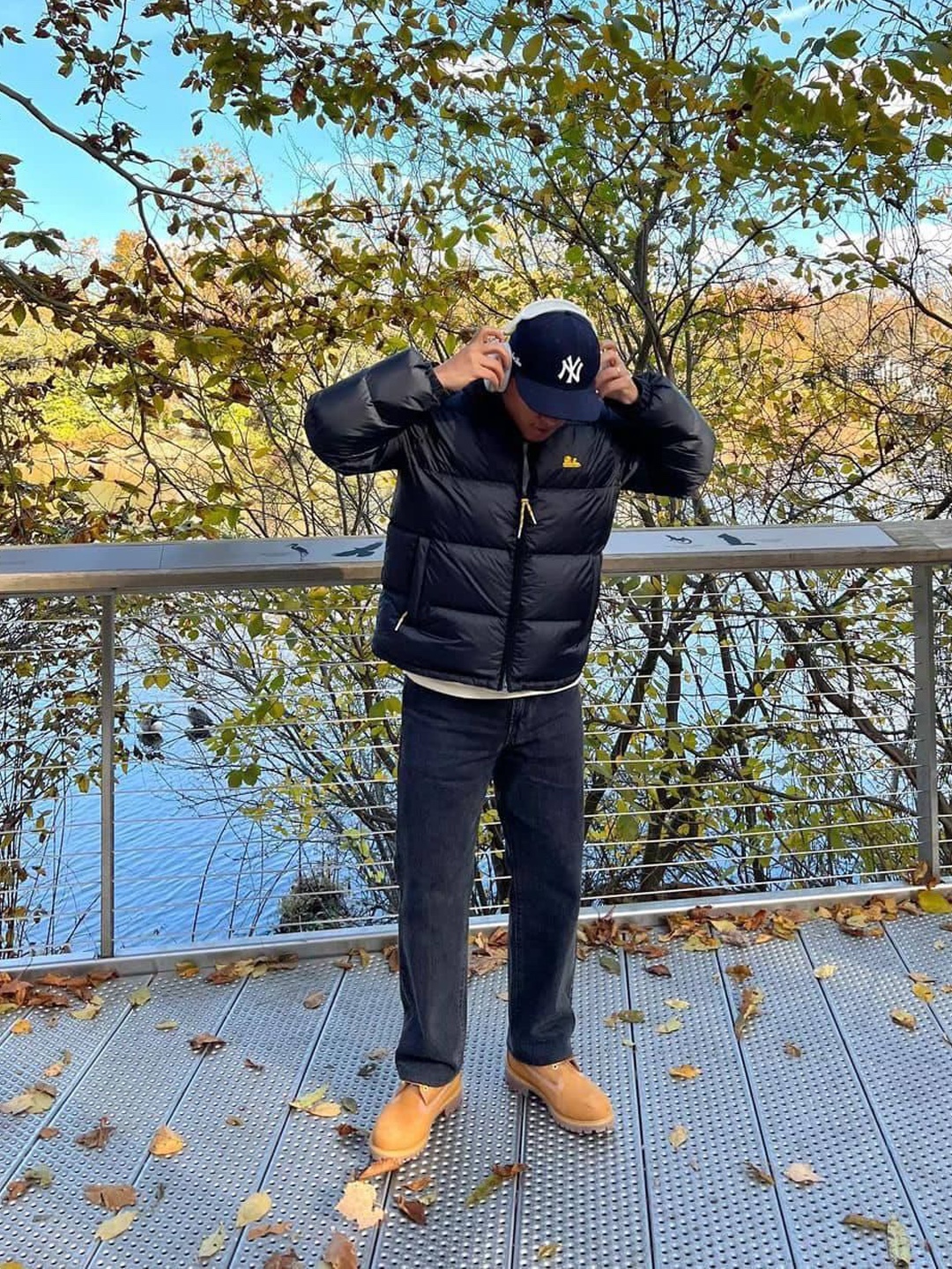 Aime Leon Dore x New Era Chain Stitch Yankees Ballpark Hat Navy, Aime Leon Dore x New Era Yankees Big Logo Ballpark Hat Pine Grove 착용 스타일 - 3