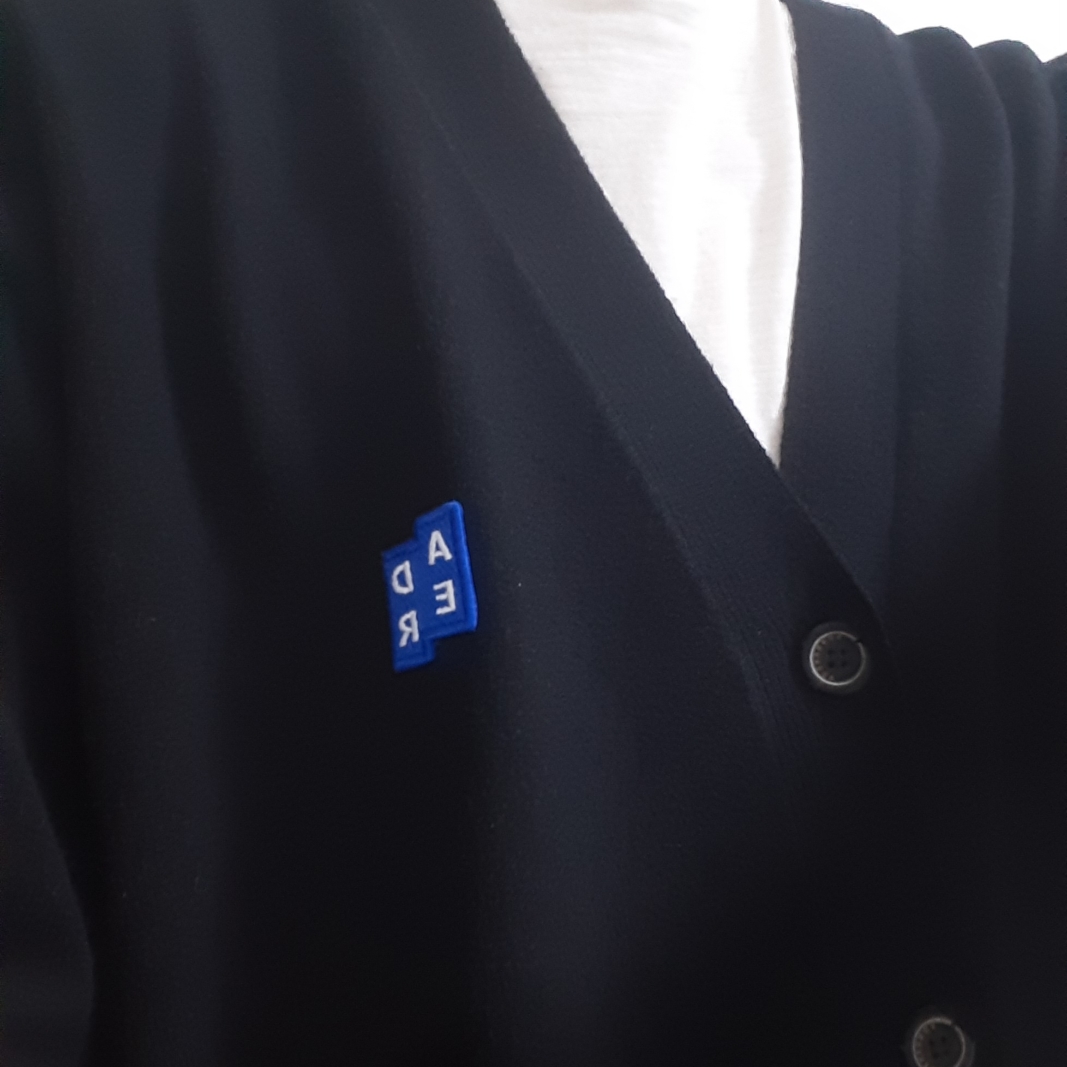 Ader Error Sig; TRS/BL Tag Cardigan 01 Black 착용 스타일