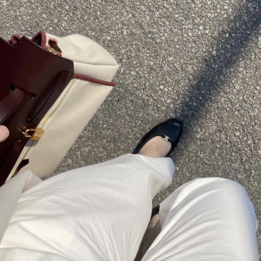 Hermes Herbag Zip 31 Bag Retourne & Gold Beton Rouge Sellier 착용 스타일 - 3