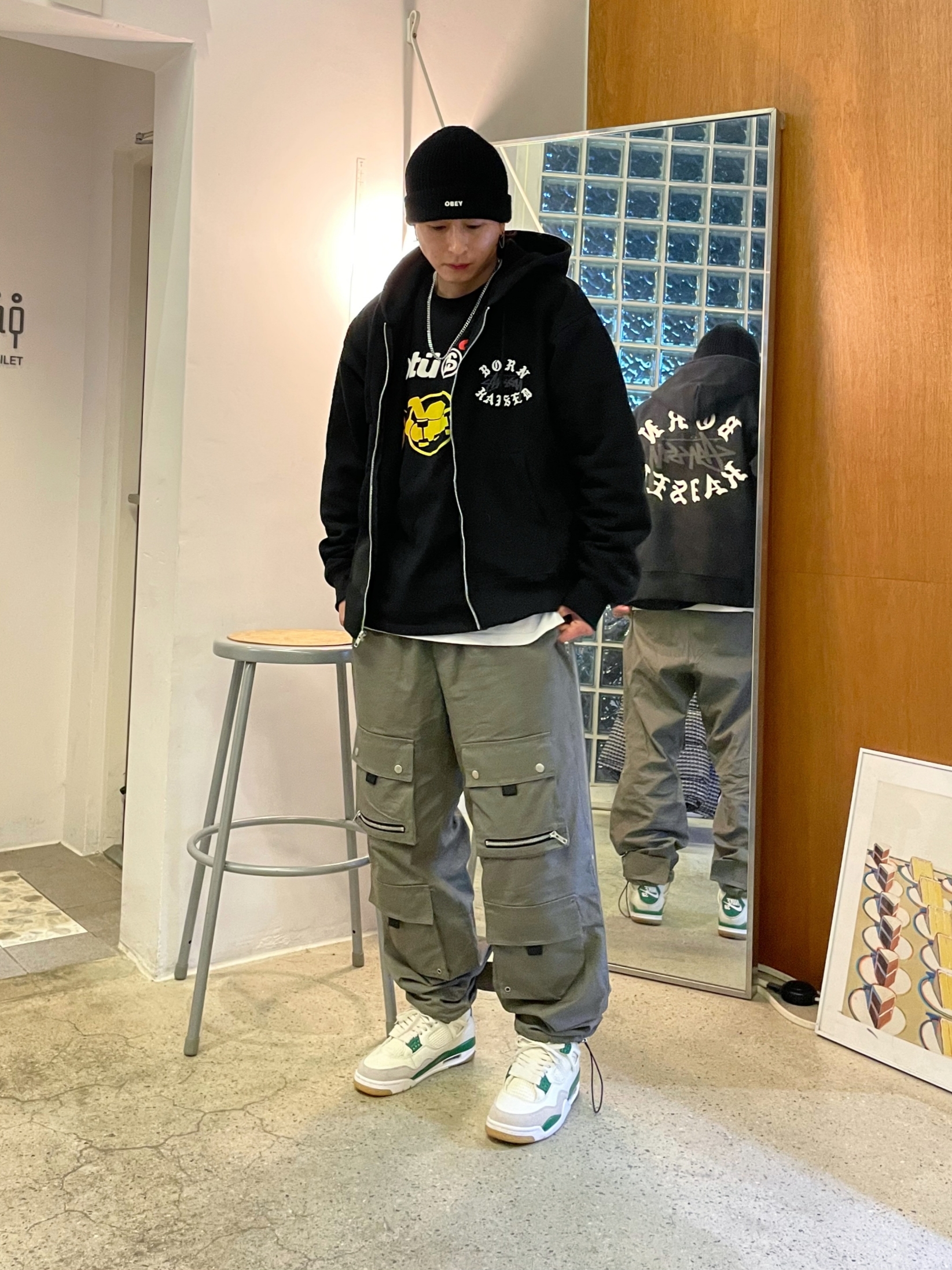 Stussy x Born X Raised Logo Zip Hoodie Black, Stussy x Cactus Plant Flea Market Sport LS T-Shirt Black 착용 스타일 - 1