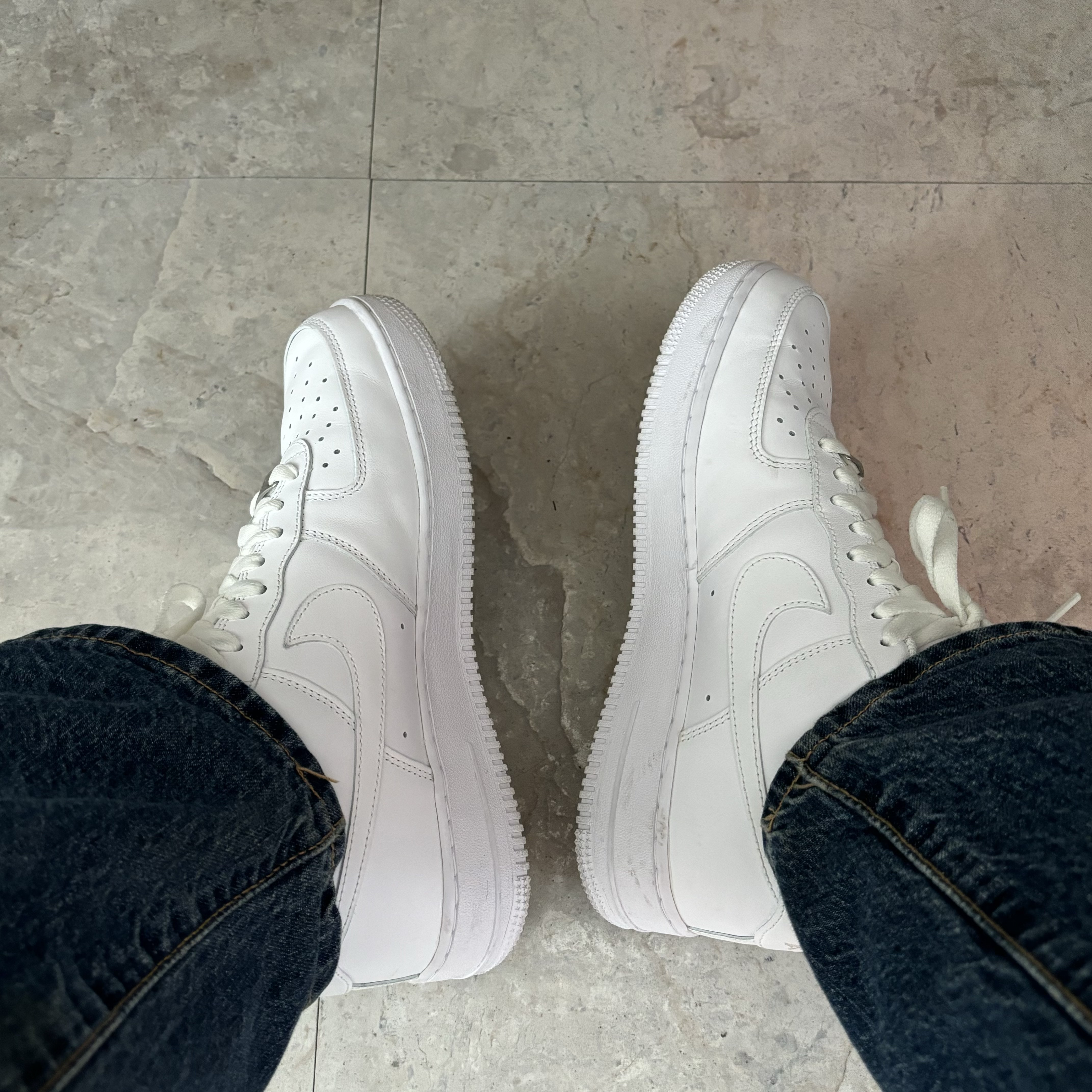 Nike Air Force 1 '07 Low White 착용 스타일