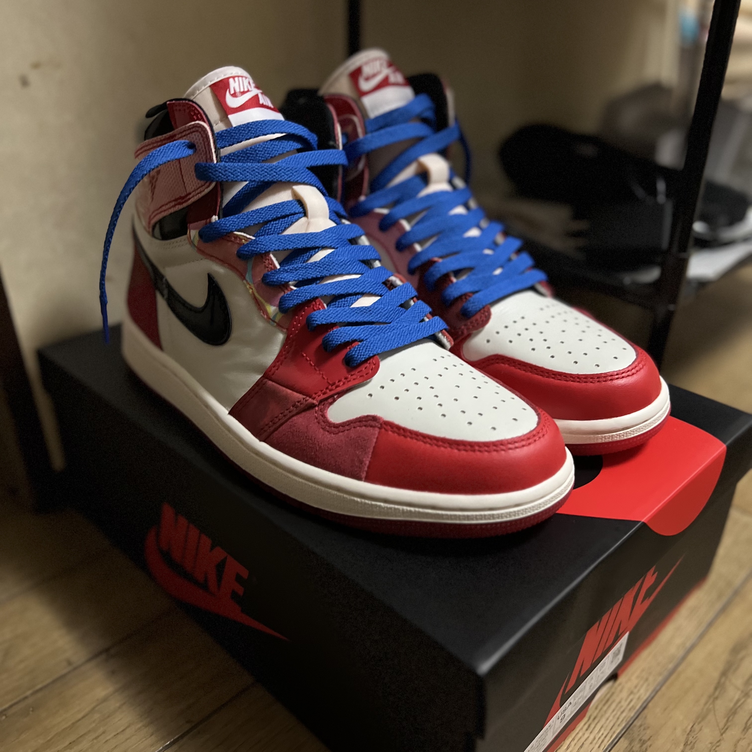 Jordan 1 Retro High Spider-Man Next Chapter, Jordan 1 Retro High OG Chicago 2022 착용 스타일 - 7