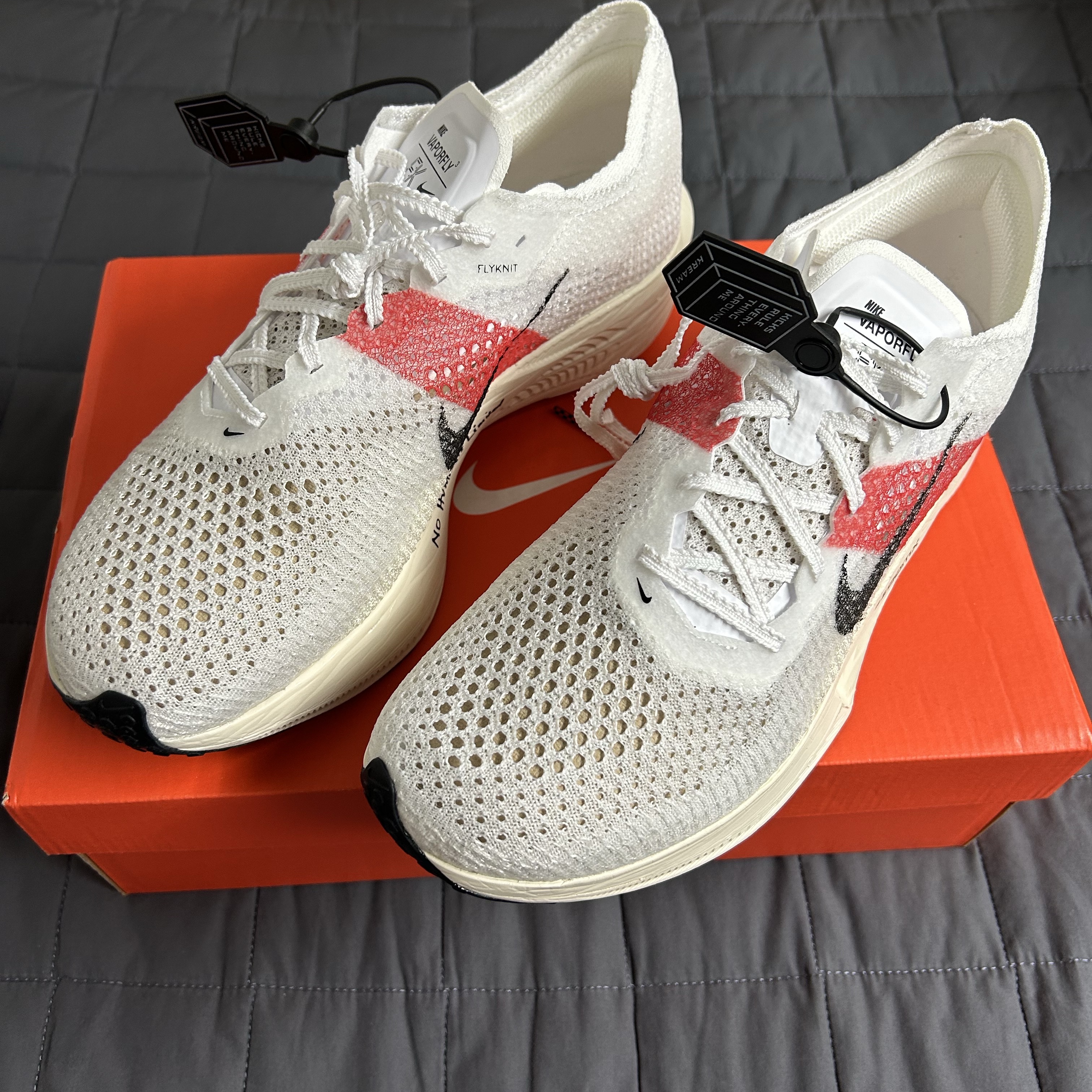 Nike ZoomX Vaporfly Next% 3 Eliud Kipchoge 착용 스타일