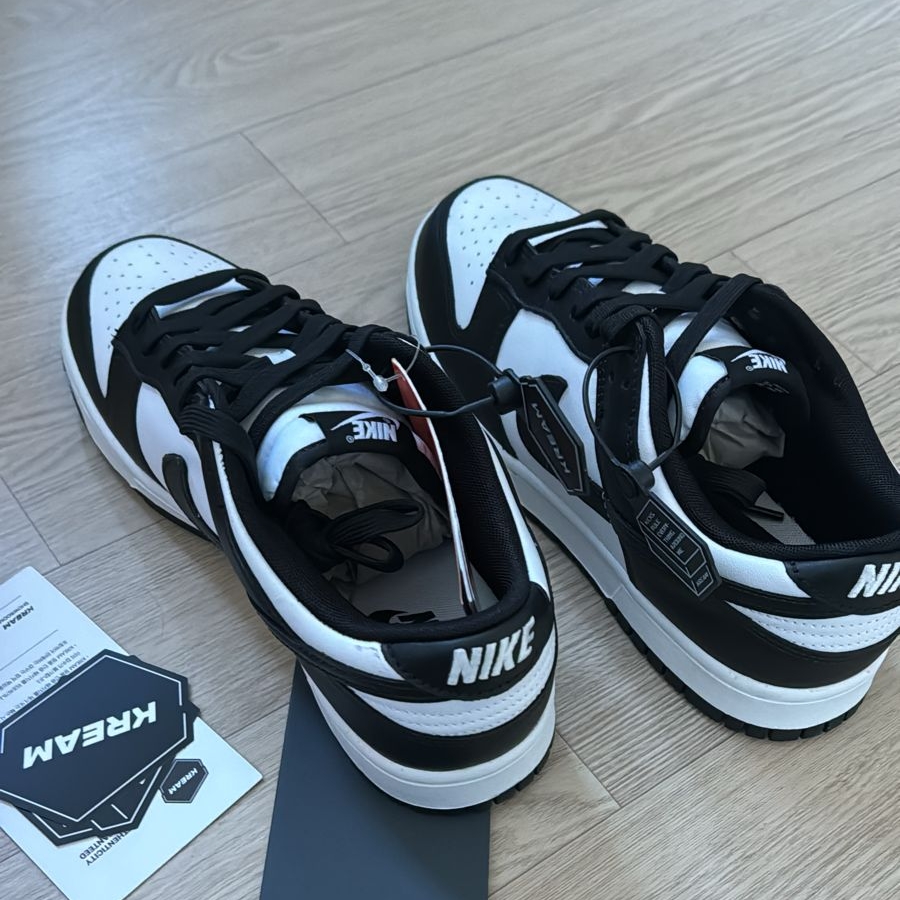 Nike Dunk Low Retro Black 착용 스타일