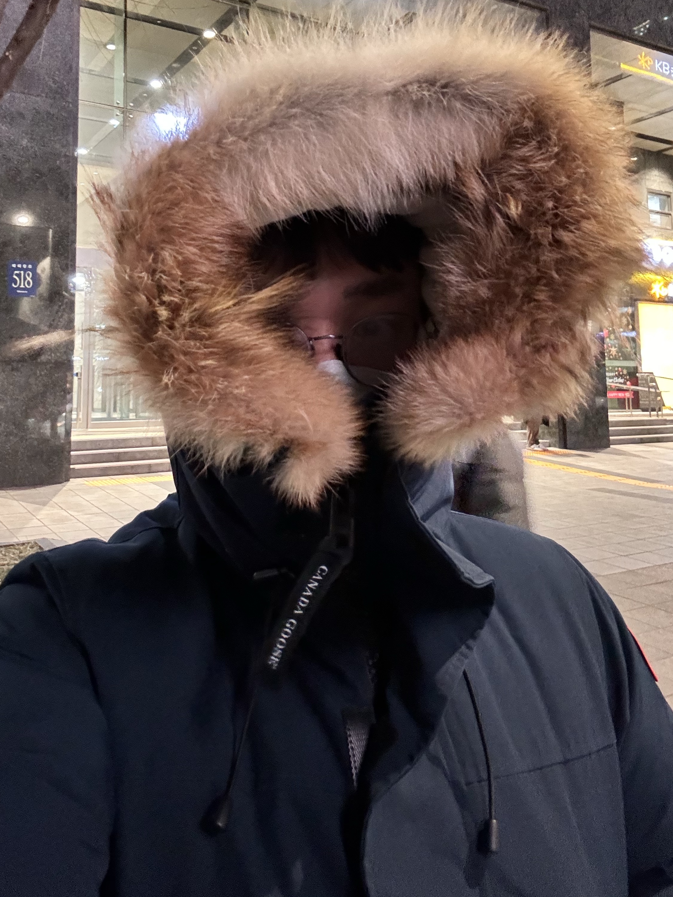 Canada Goose Langford Parka Atlantic Navy 착용 스타일