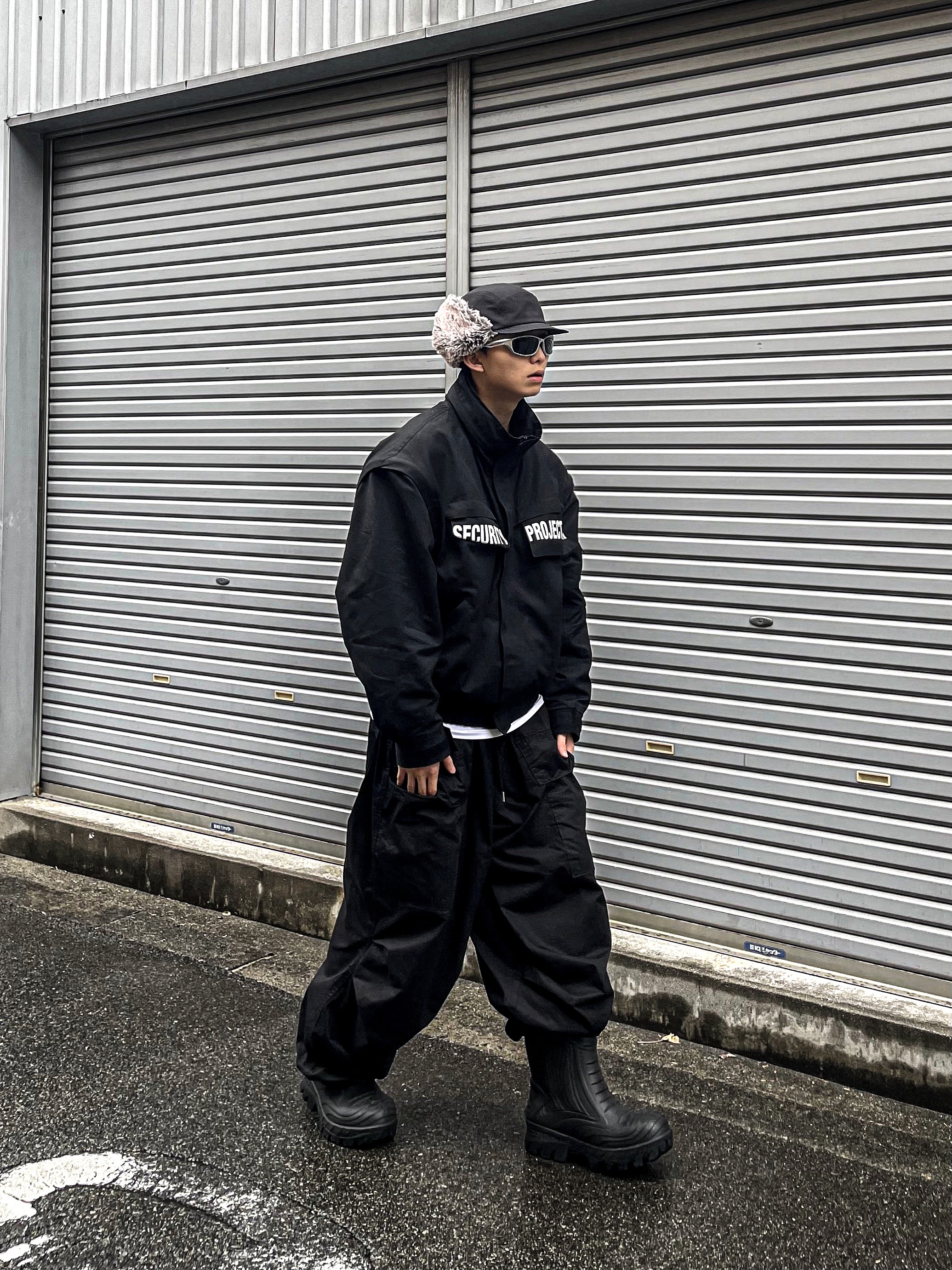 Project G/R Convertible Security Jacket Black 착용 스타일 - 2