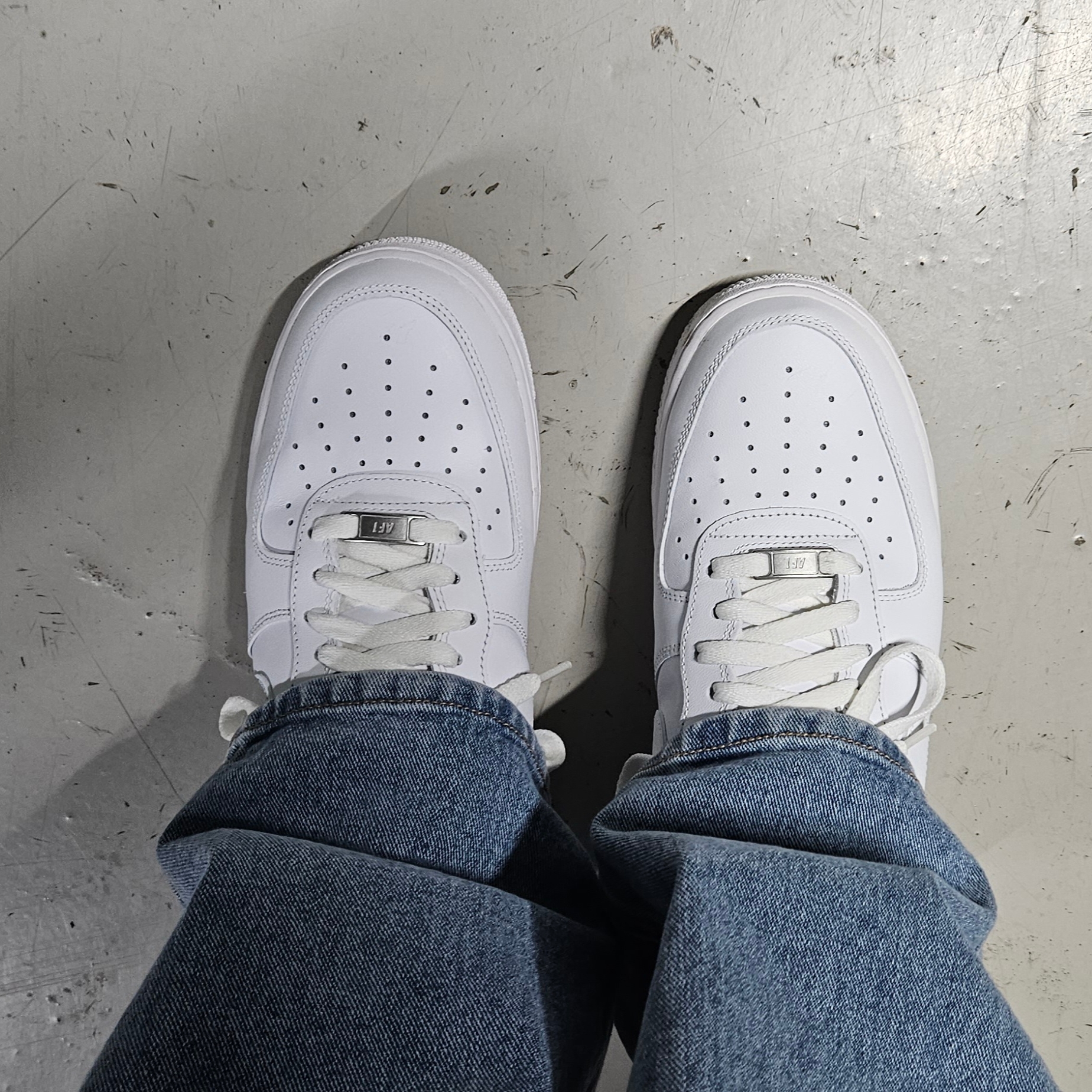 Nike Air Force 1 '07 Low White 착용 스타일