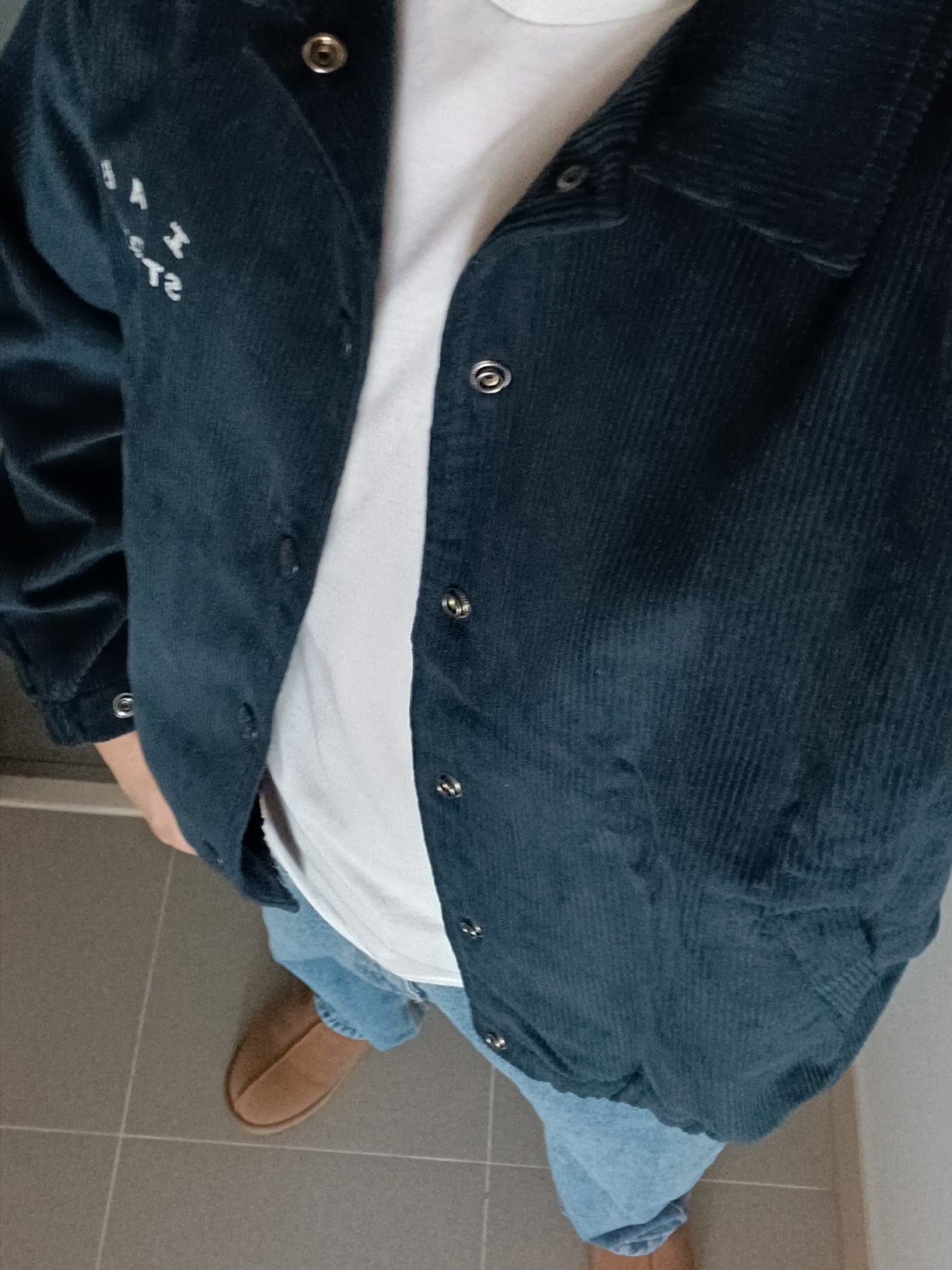 IAB Studio Corduroy Jacket Midnight Blue 착용 스타일