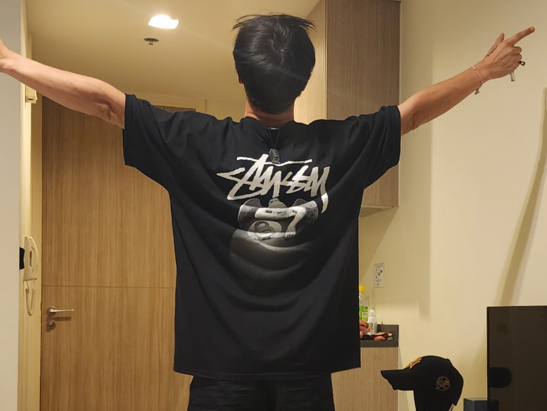 Stussy Angel T-Shirt Black 착용 스타일