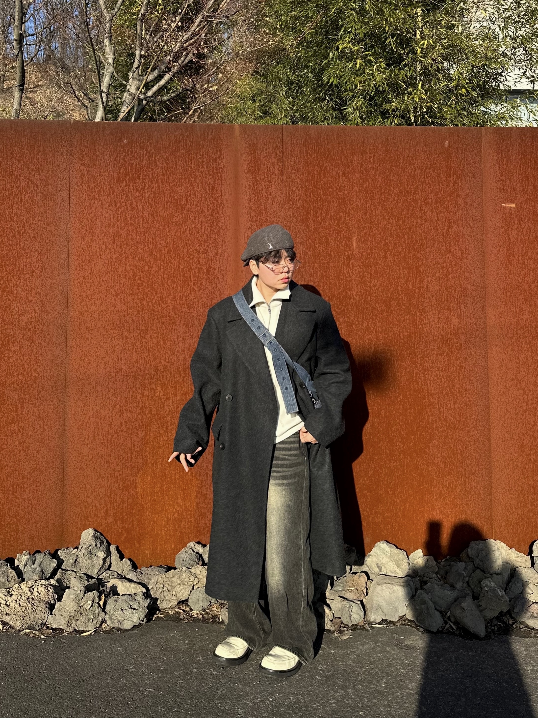 Millo Archive Reflect Curved Pants Washed Brown, Millo Archive Double Coat Charcoal 착용 스타일 - 1