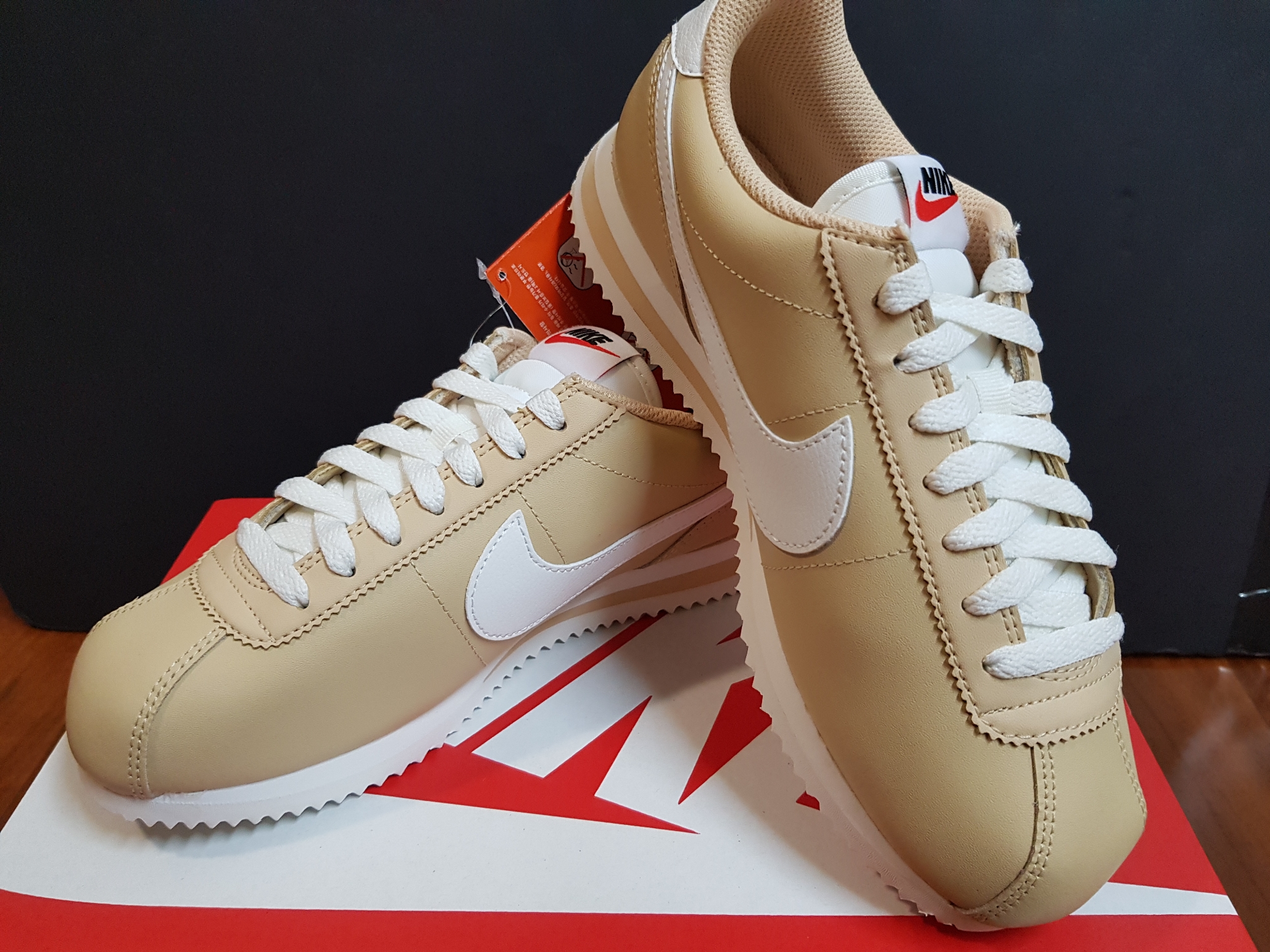 (W) Nike Cortez Sesame Sail 착용 스타일