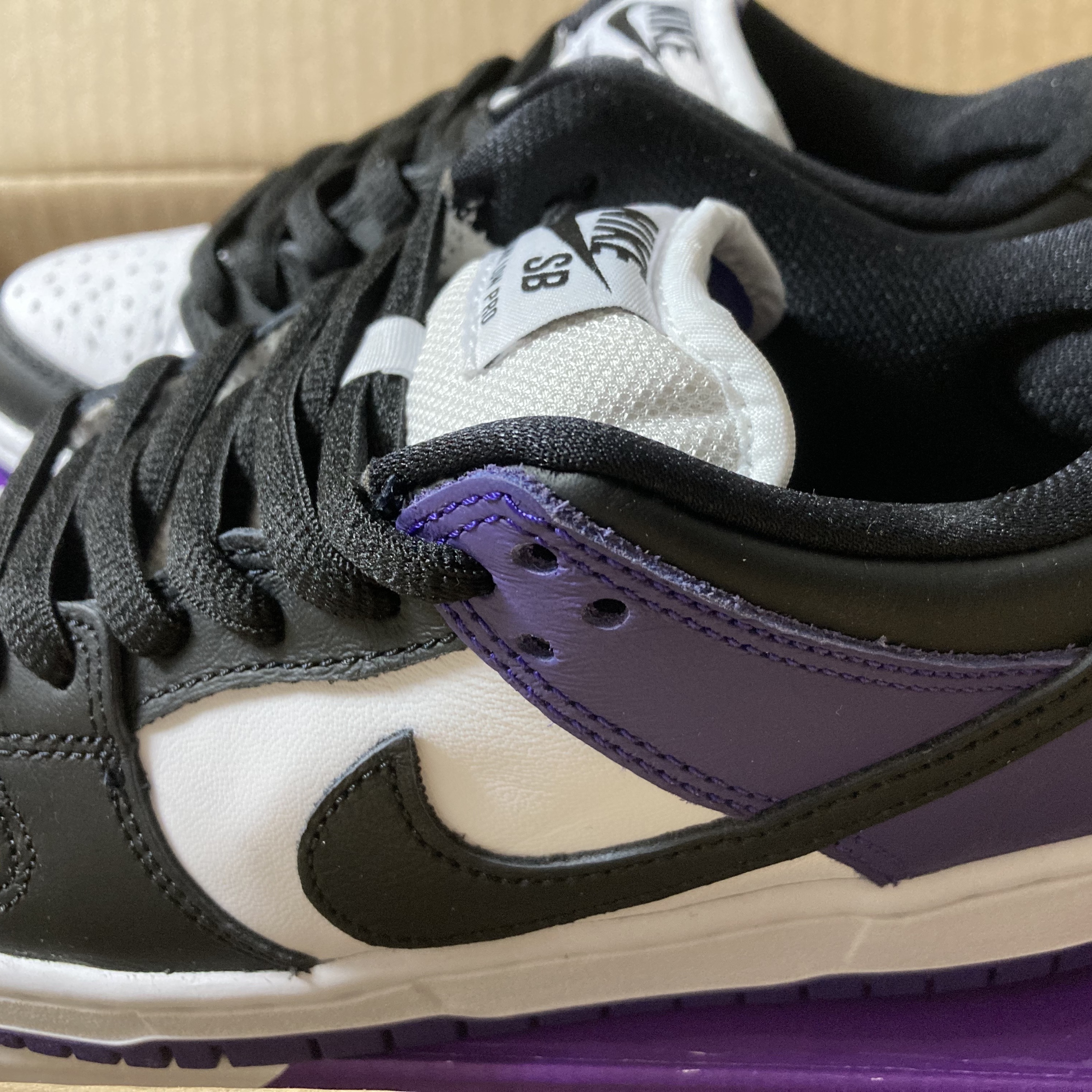 Nike SB Dunk Low Pro Court Purple 착용 스타일