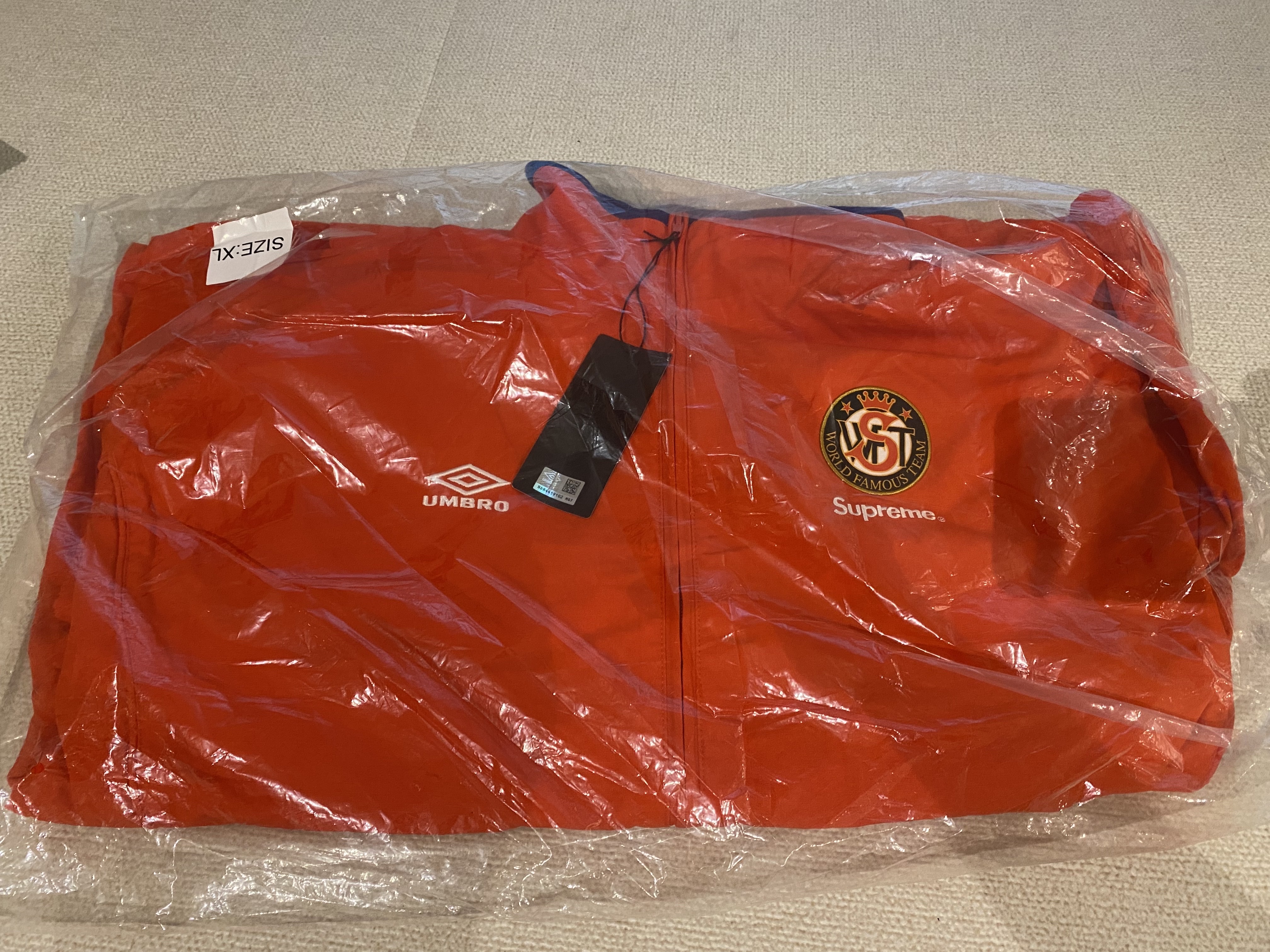 Supreme x Umbro Cotton Ripstop Track Jacket Red - 23FW 착용 스타일