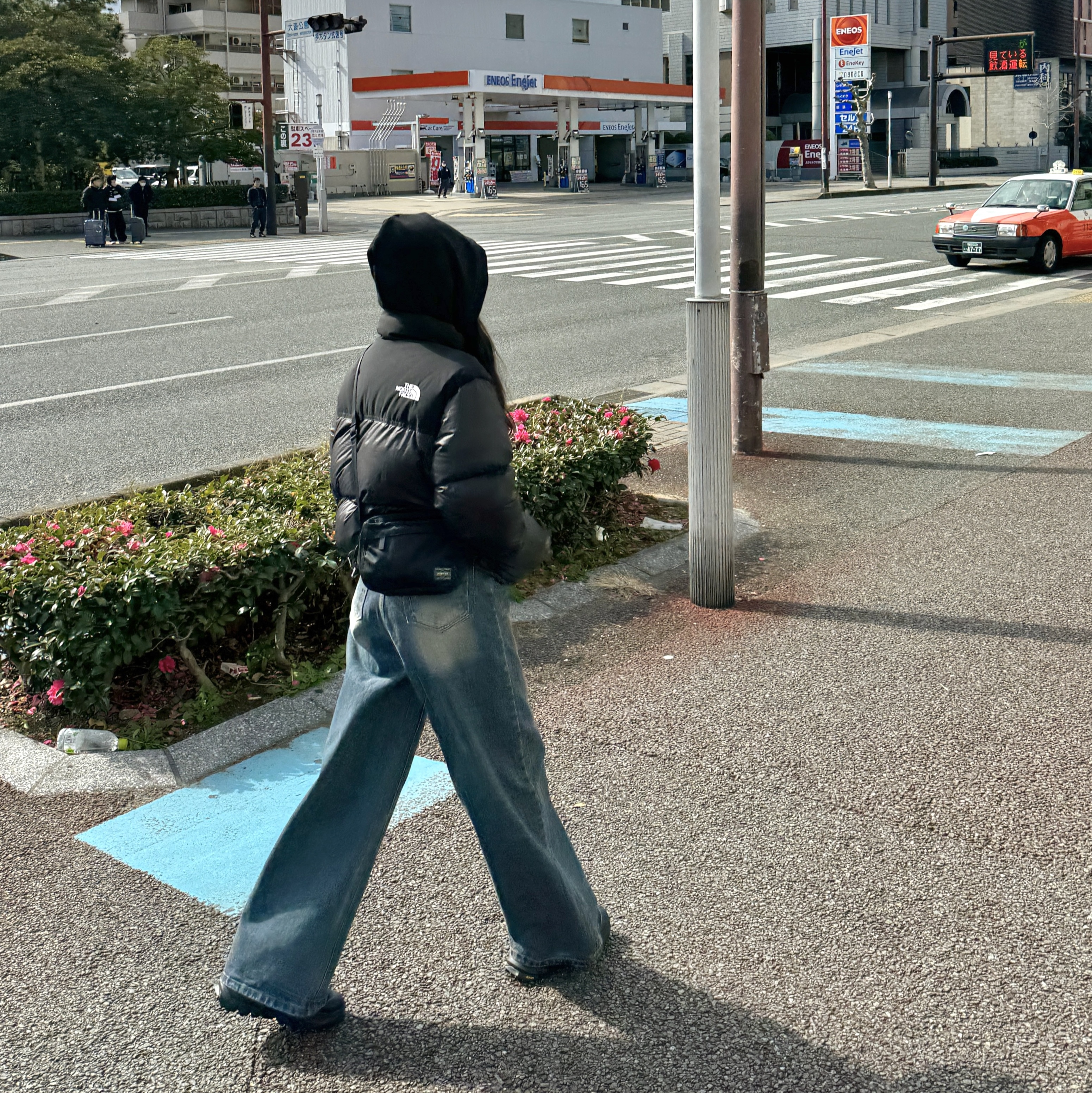 Oakley Light Shield Triple Black, (W) The North Face White Label Novelty Nuptse Down Jacket Black 착용 스타일 - 2