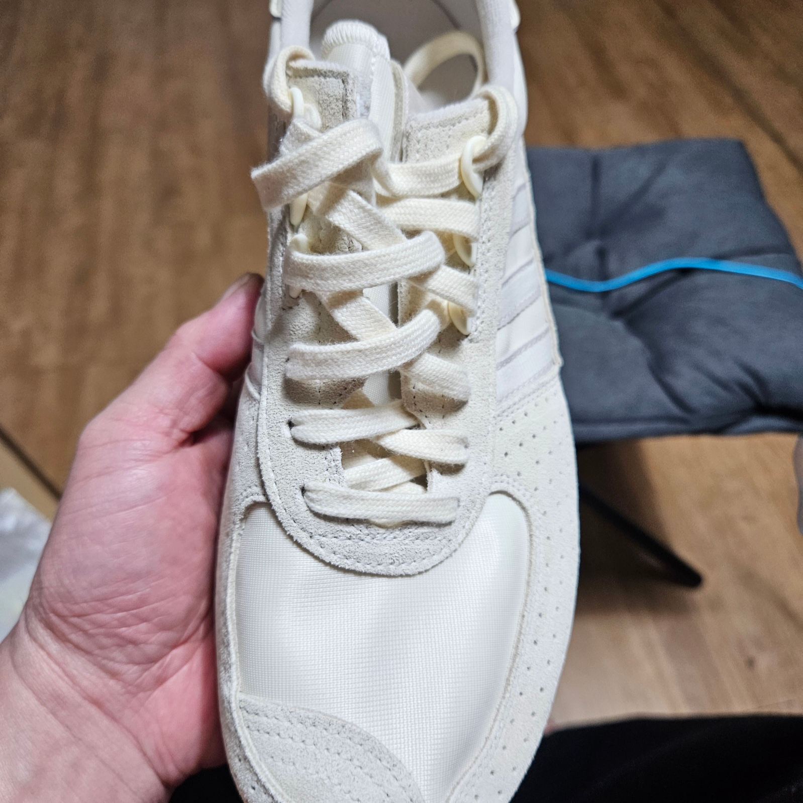 Adidas City Marathon PT White Brown 착용 스타일 - 3