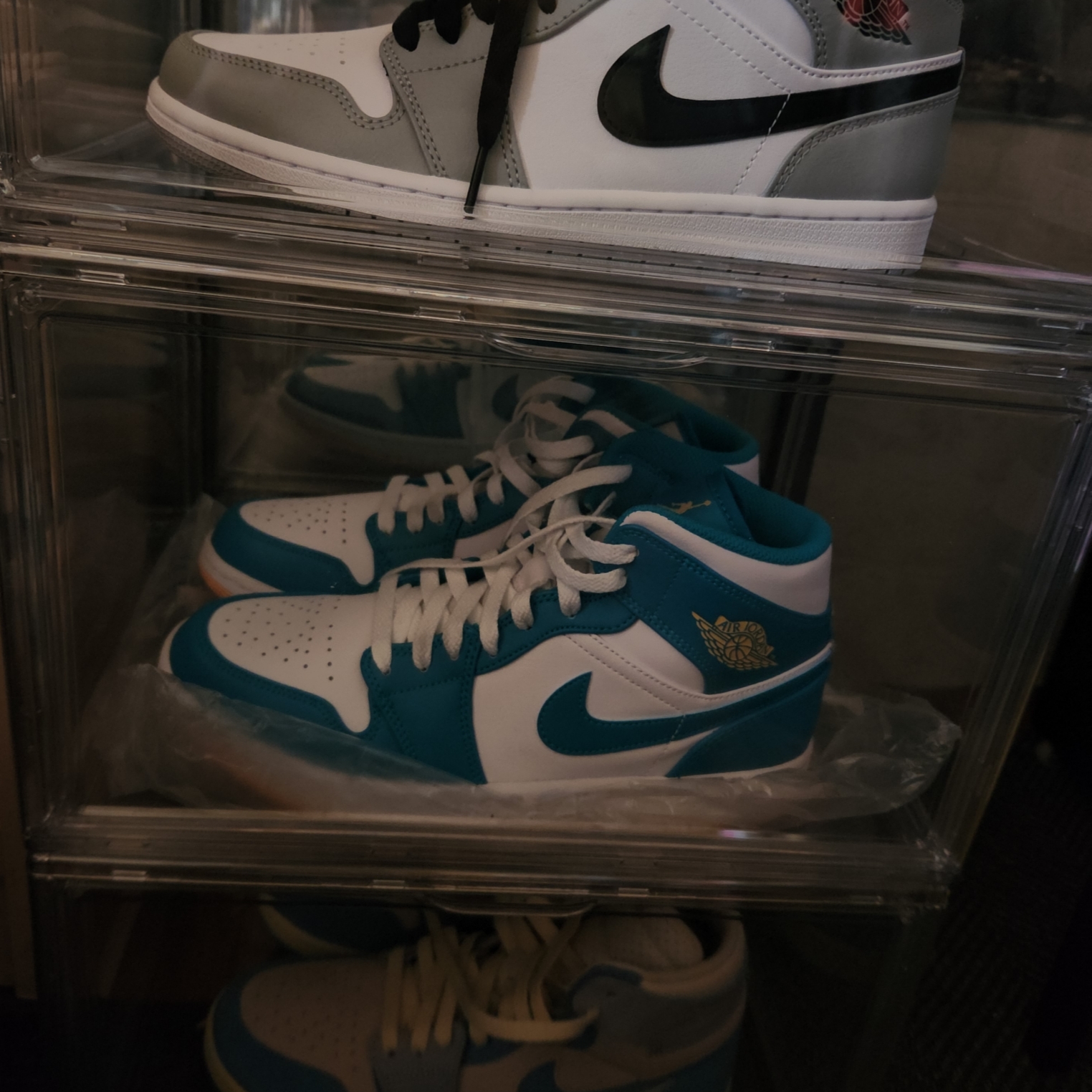 Jordan 1 Mid Light Smoke Grey, Jordan 1 Mid Aquatone 착용 스타일