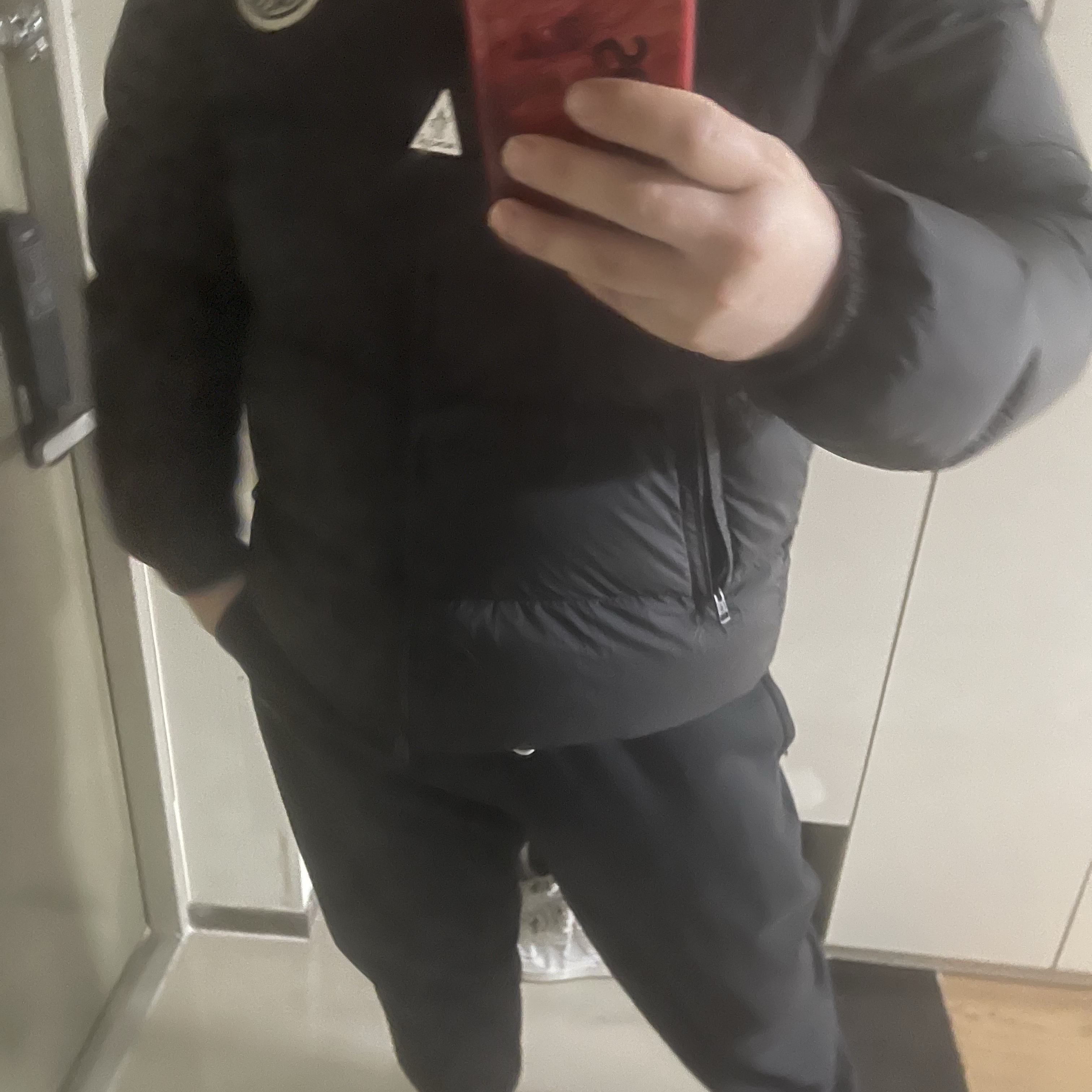 Moncler Citala Short Down Jacket Black - 23FW 착용 스타일 - 2