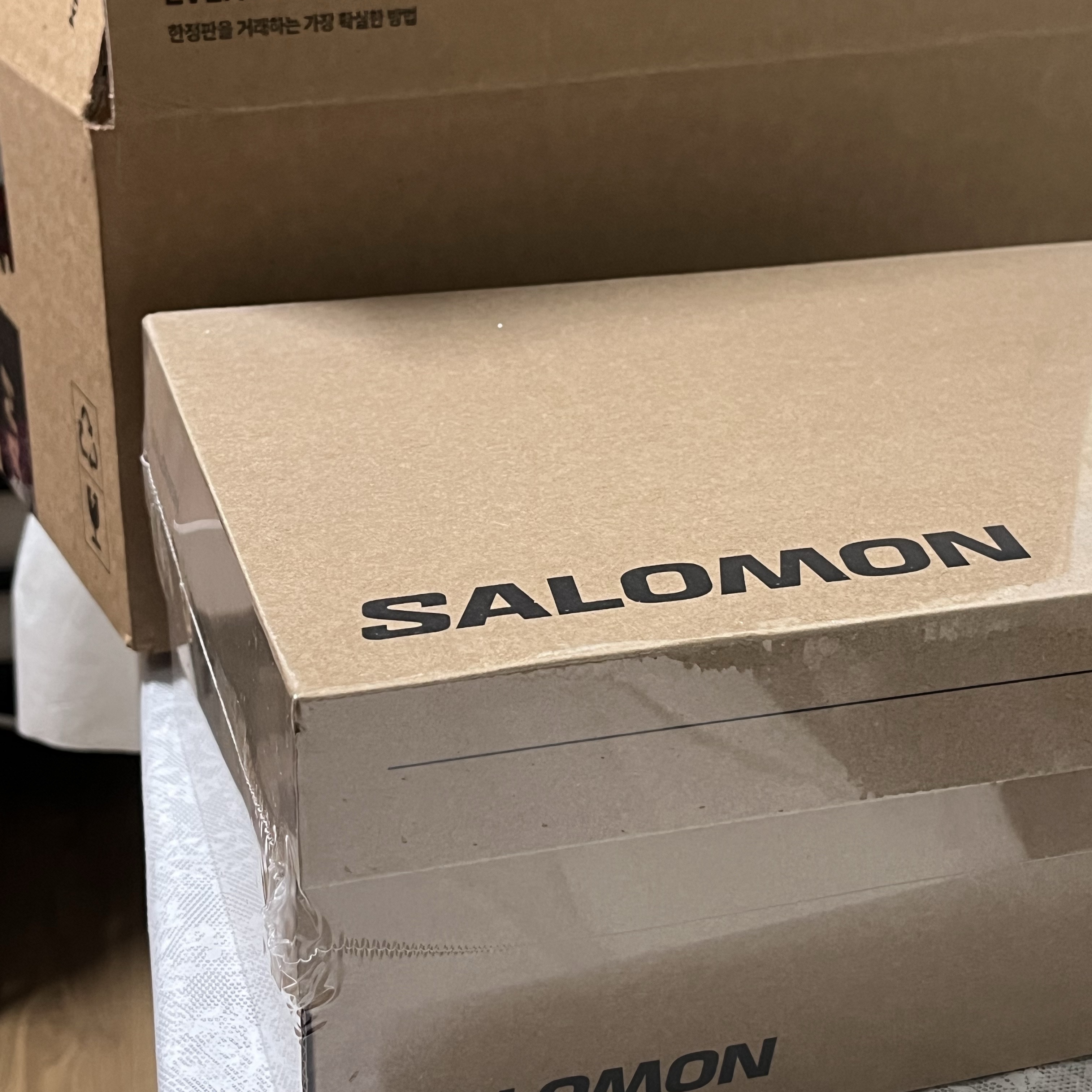 Salomon XT-6 GTX Black Silver 착용 스타일 - 3