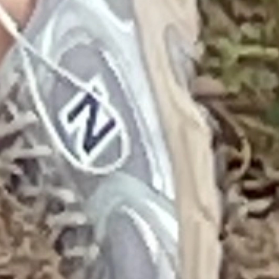 New Balance 530 Vintage Metallic Silver 착용 스타일