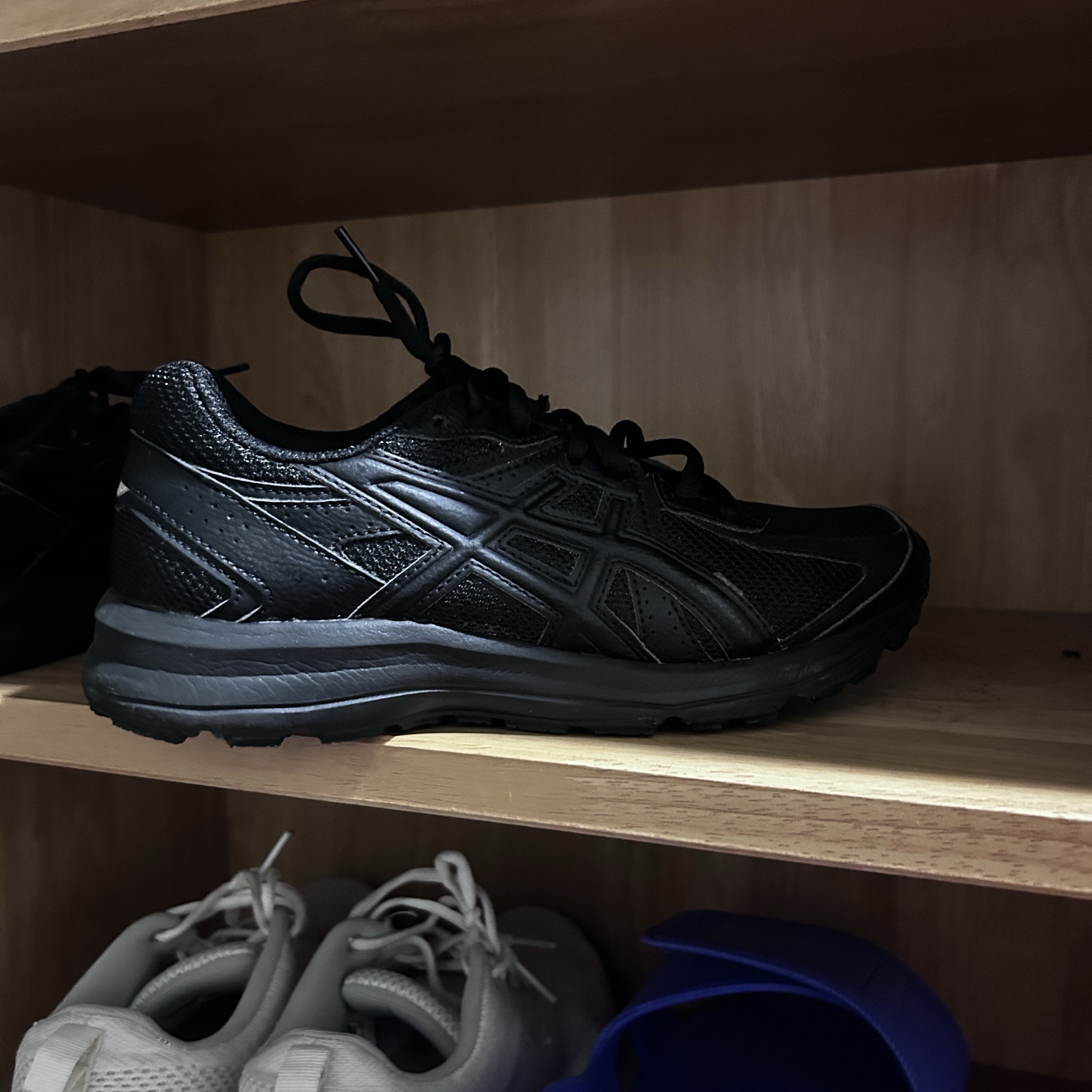 Asics Jog 100 T Black - 4E Extra Wide, Asics Jog 100 2 Black 착용 스타일