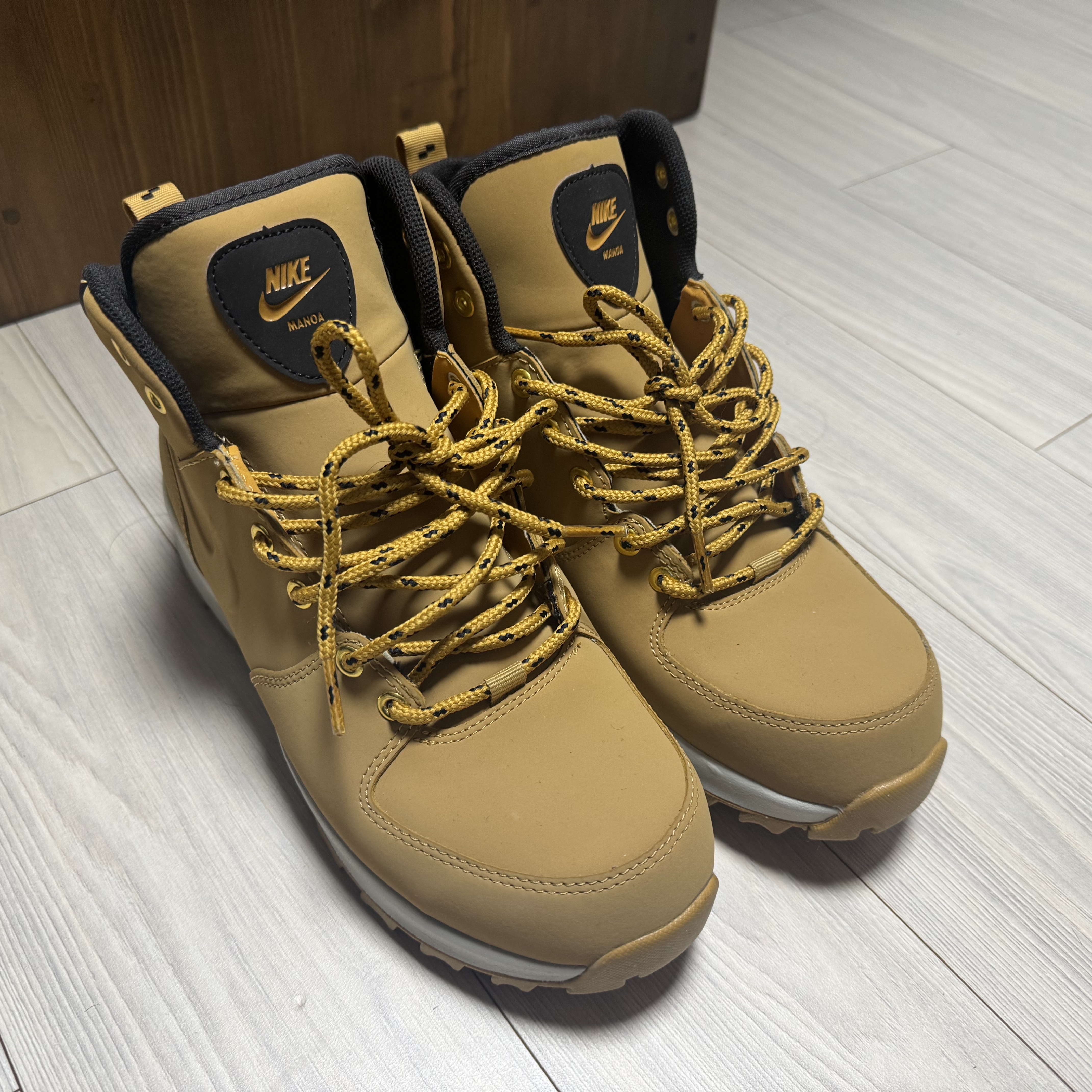 Nike Manoa Leather Haystack 착용 스타일