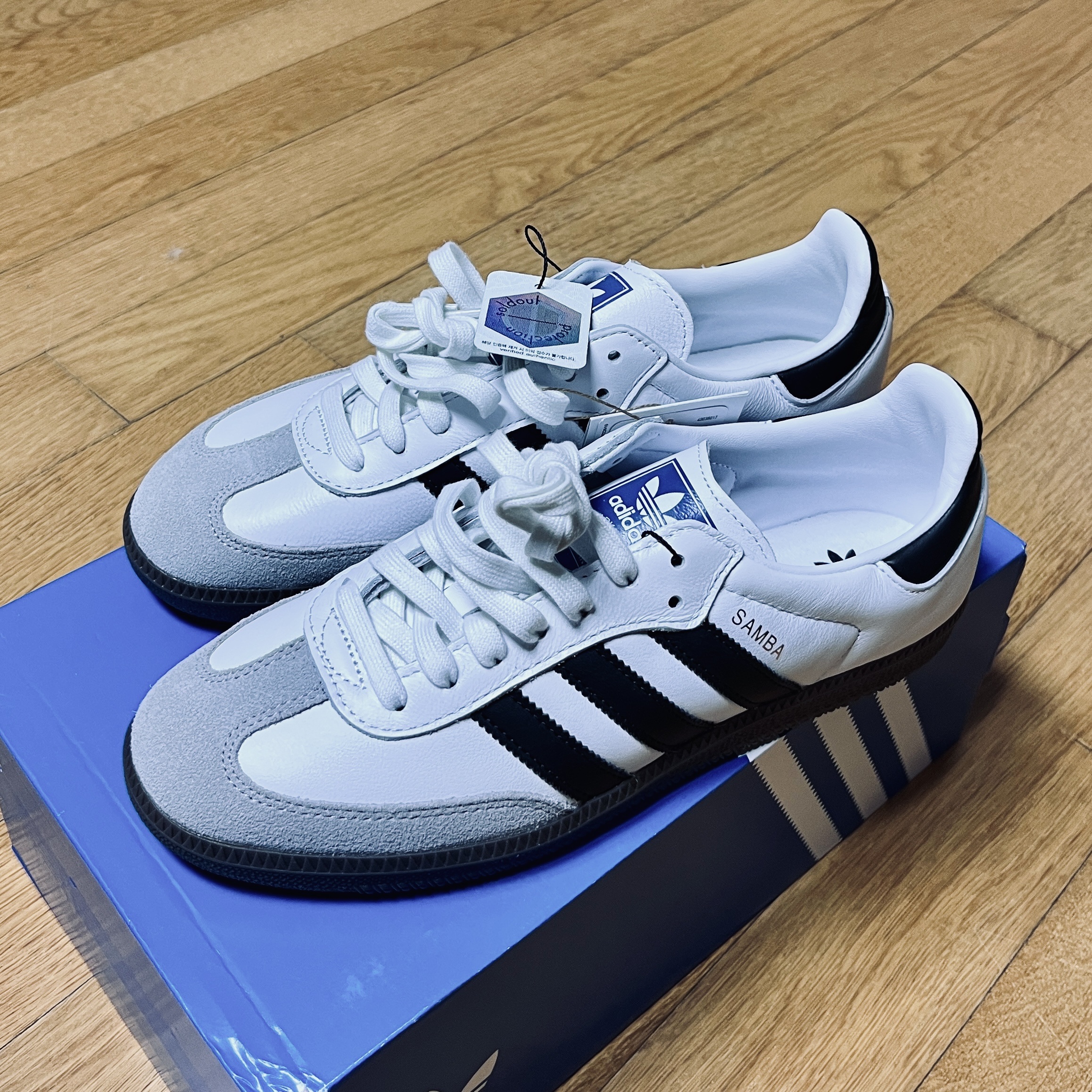 Adidas Samba OG Cloud White 착용 스타일