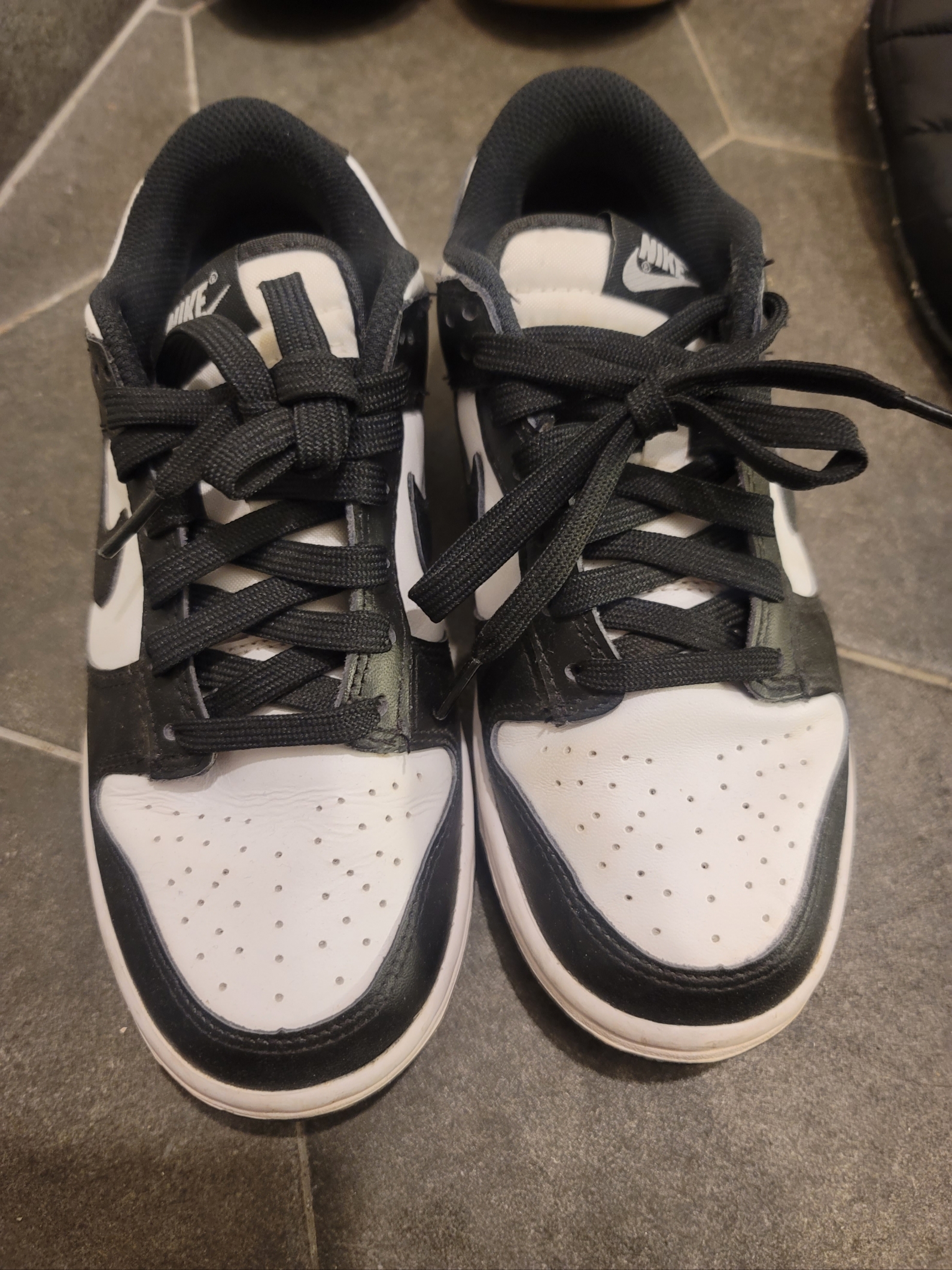 (W) Nike Dunk Low Black 착용 스타일