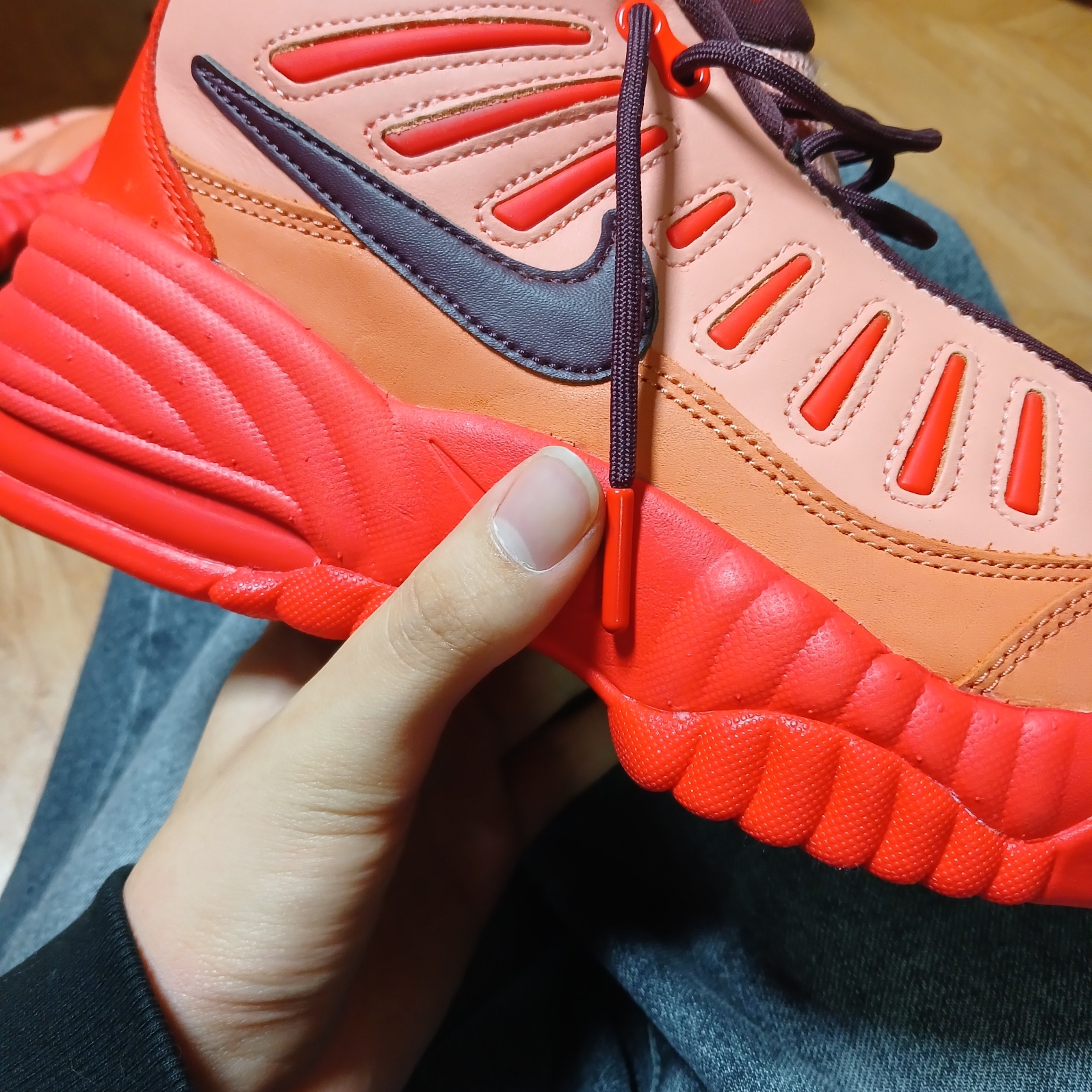 Nike x Ambush Air Adjust Force SP Light Madder Root and Burgundy Crush, Supreme Script New Era Black - 23SS 착용 스타일 - 2