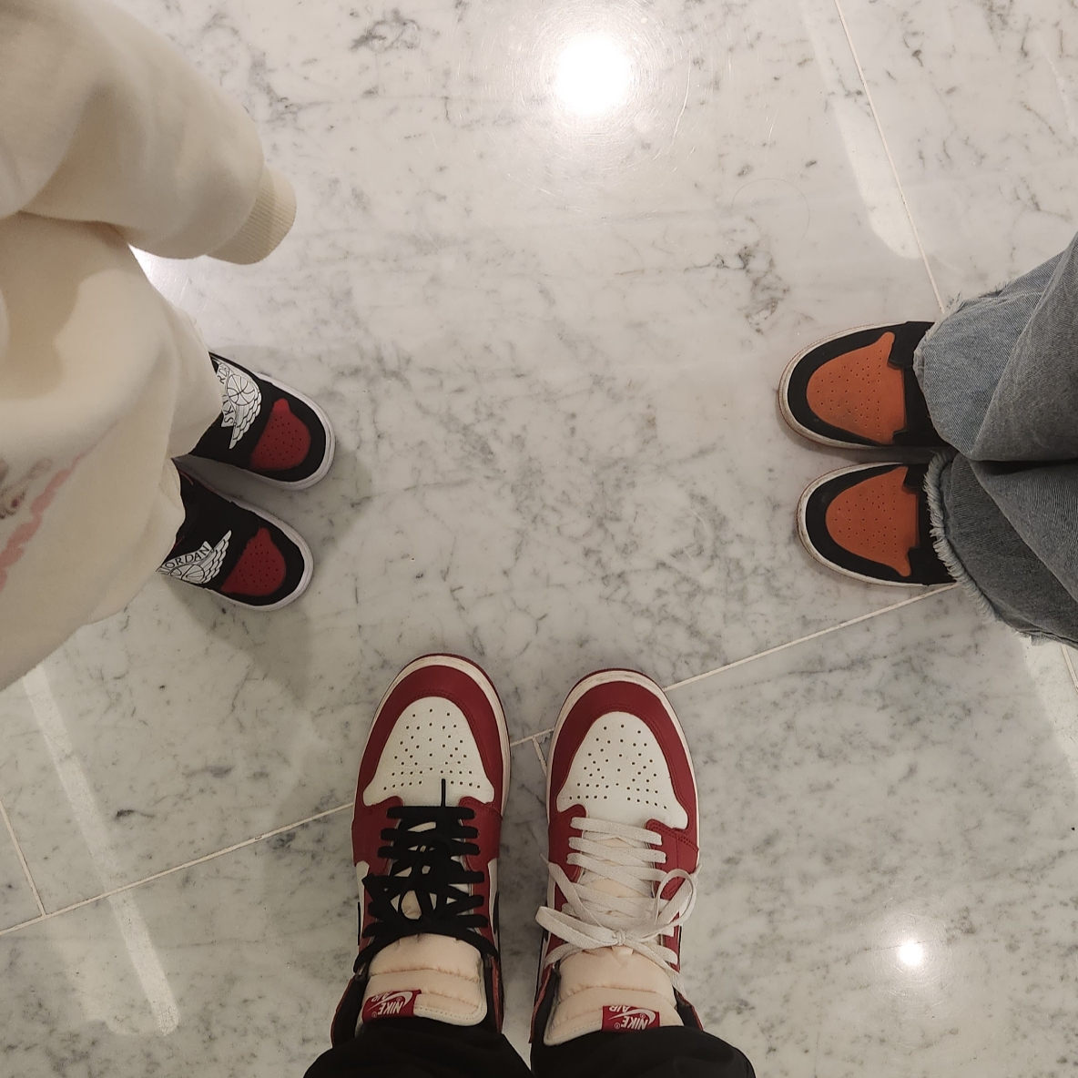 Jordan 1 Retro High OG Chicago 2022, Jordan 1 Low Shattered Backboard 착용 스타일