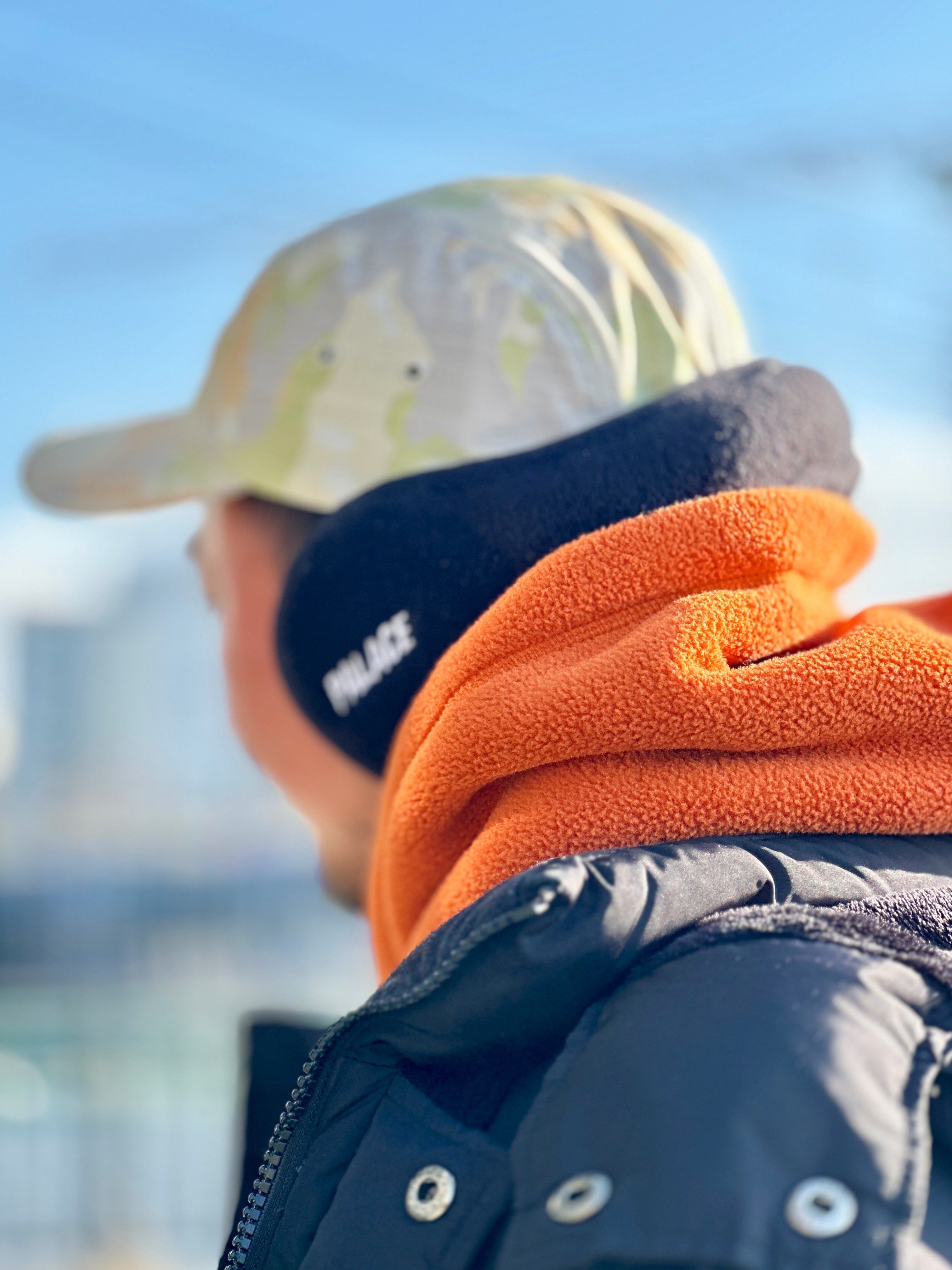 Palace Polartec Earwarmer Black - 23FW, Supreme x Stone Island Reactive Ice Camo Ripstop Camp Cap Tan - 22SS 착용 스타일
