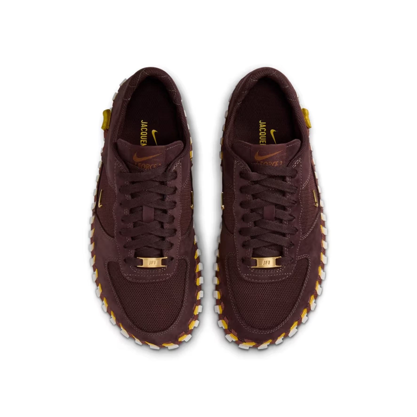 Nike x Jacquemus J Force 1 Low LX SP Earth 착용 스타일 - 3