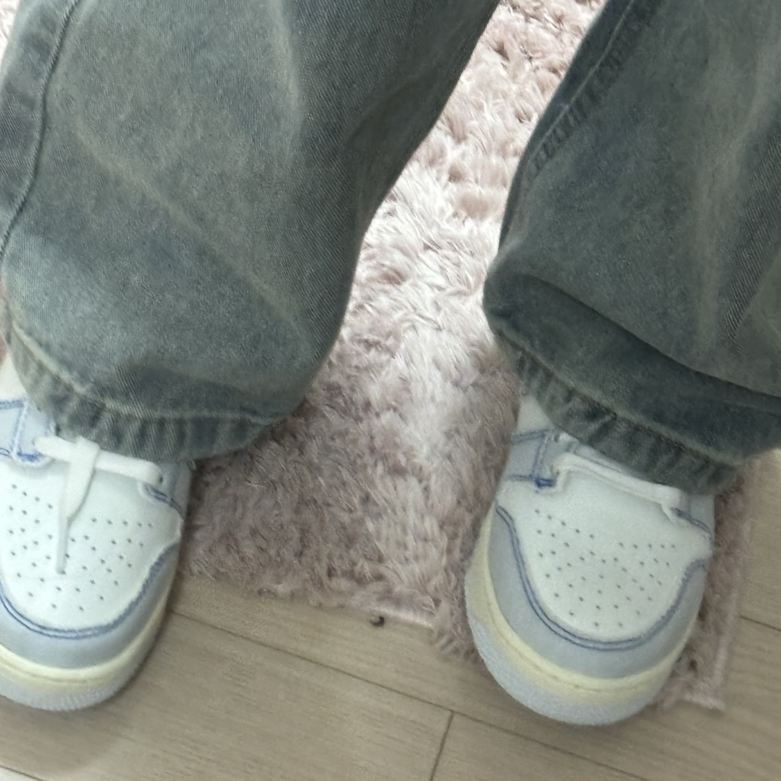 Nike Dunk High 1985 Royal Blue 착용 스타일 - 2