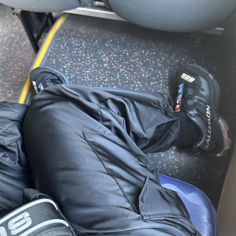 보스 QC 울트라 블랙 (국내 정식 발매 제품), 살로몬 XT-4 블랙 실버 메탈릭 착용 스타일 - 3