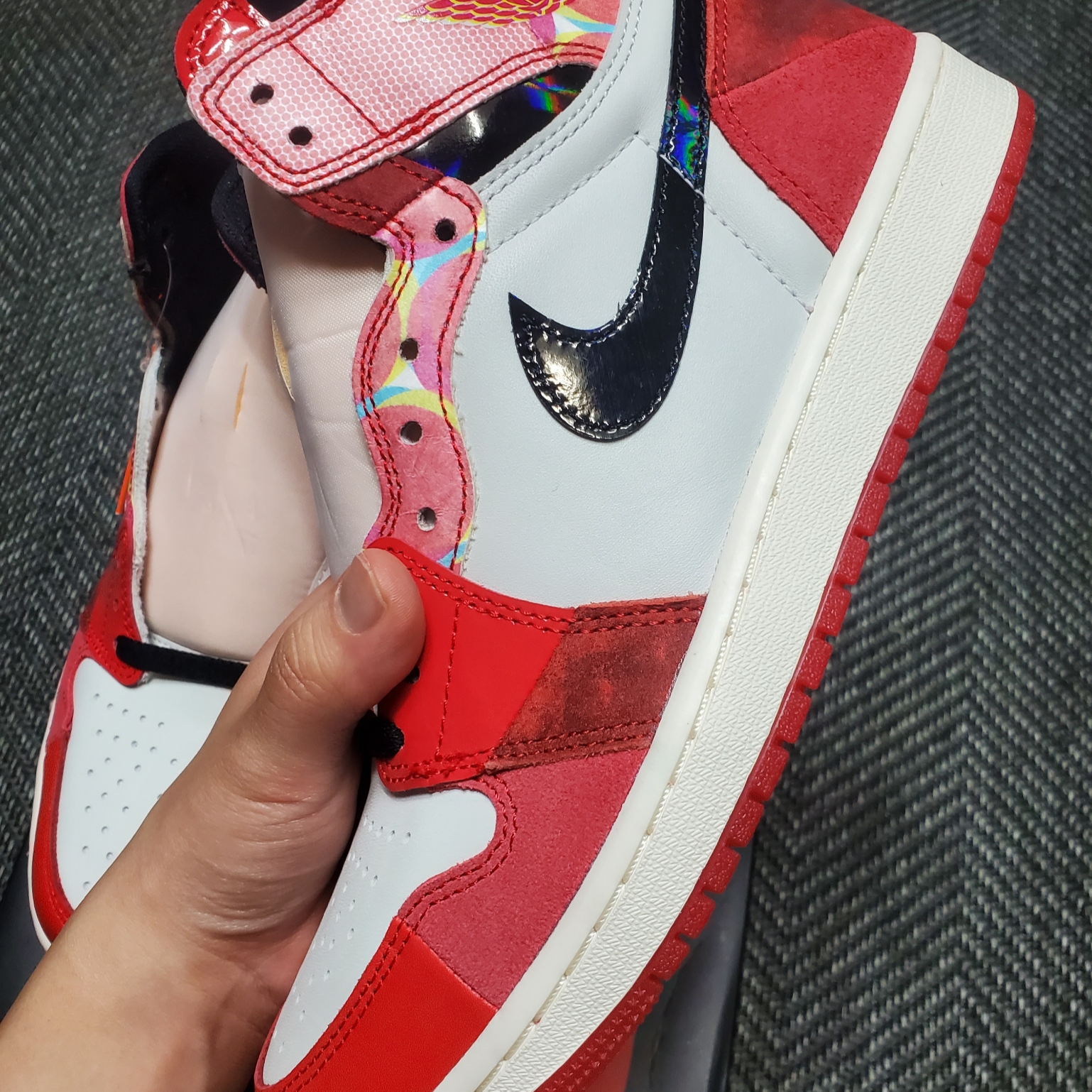 Jordan 1 Retro High Spider-Man Next Chapter 착용 스타일
