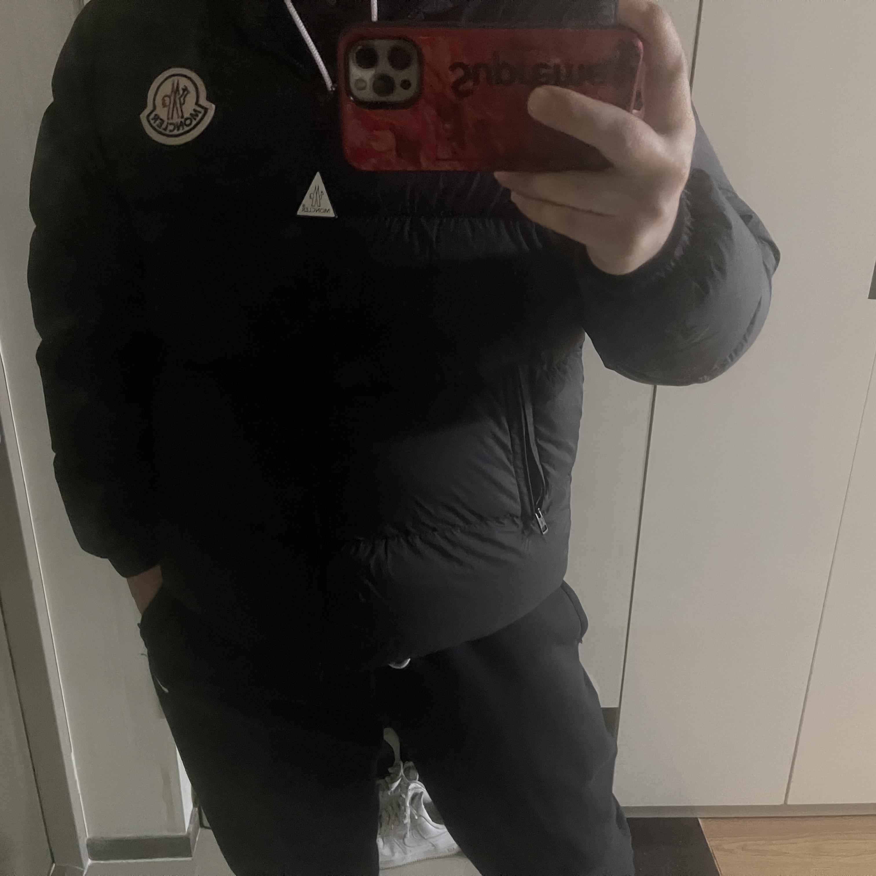 Moncler Citala Short Down Jacket Black - 23FW 착용 스타일 - 1
