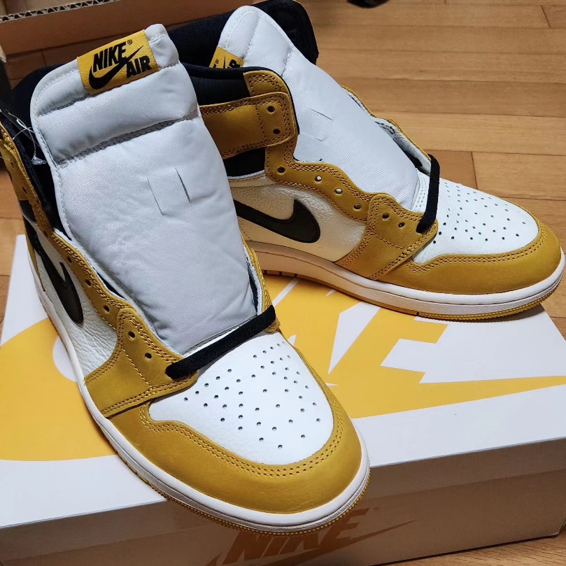Jordan 1 Retro High OG Yellow Ochre 착용 스타일