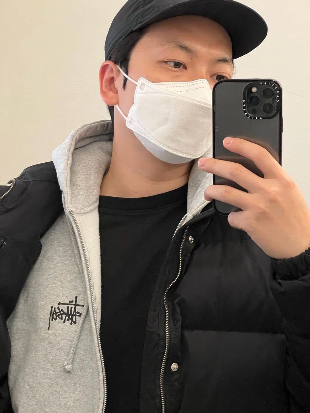Stussy World Tour Zip Hoodie Ash Heather 2023, Stussy Basic Stussy Zip Hoodie Black 2023 착용 스타일 - 2