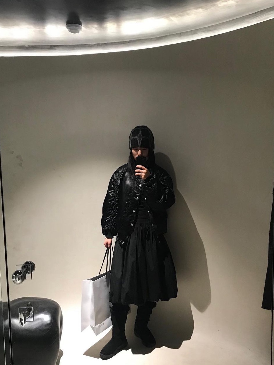 Saenginstudios Balloon Shirring Skirt Black, Saenginstudios Balloon Shirring Skirt Charcoal 착용 스타일