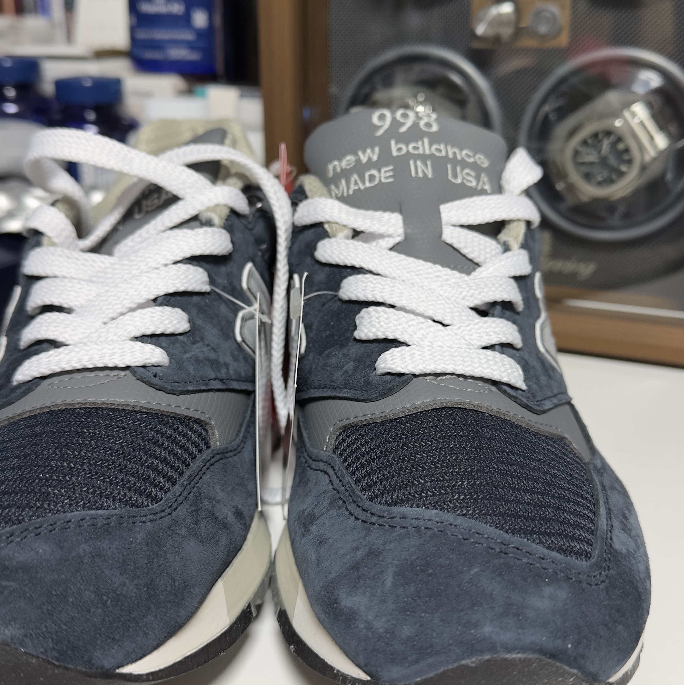 New Balance 998 Made in USA Navy Grey 착용 스타일 - 1
