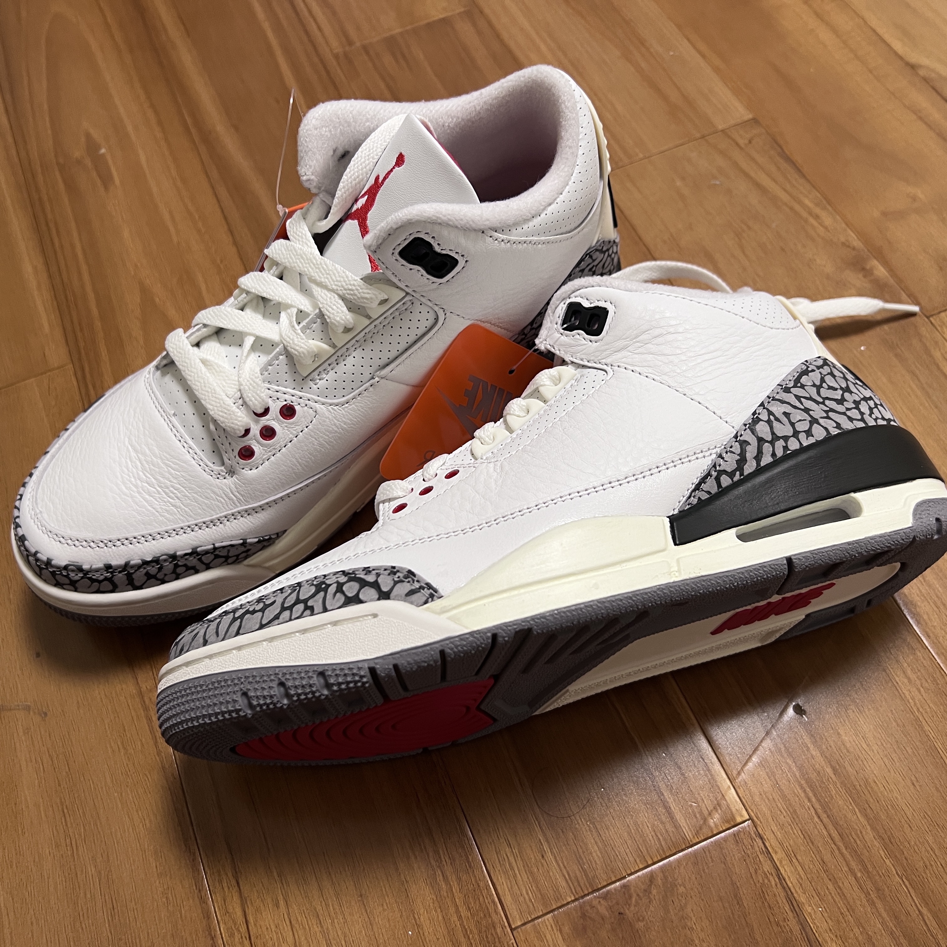 Jordan 3 Retro White Cement Reimagined 착용 스타일