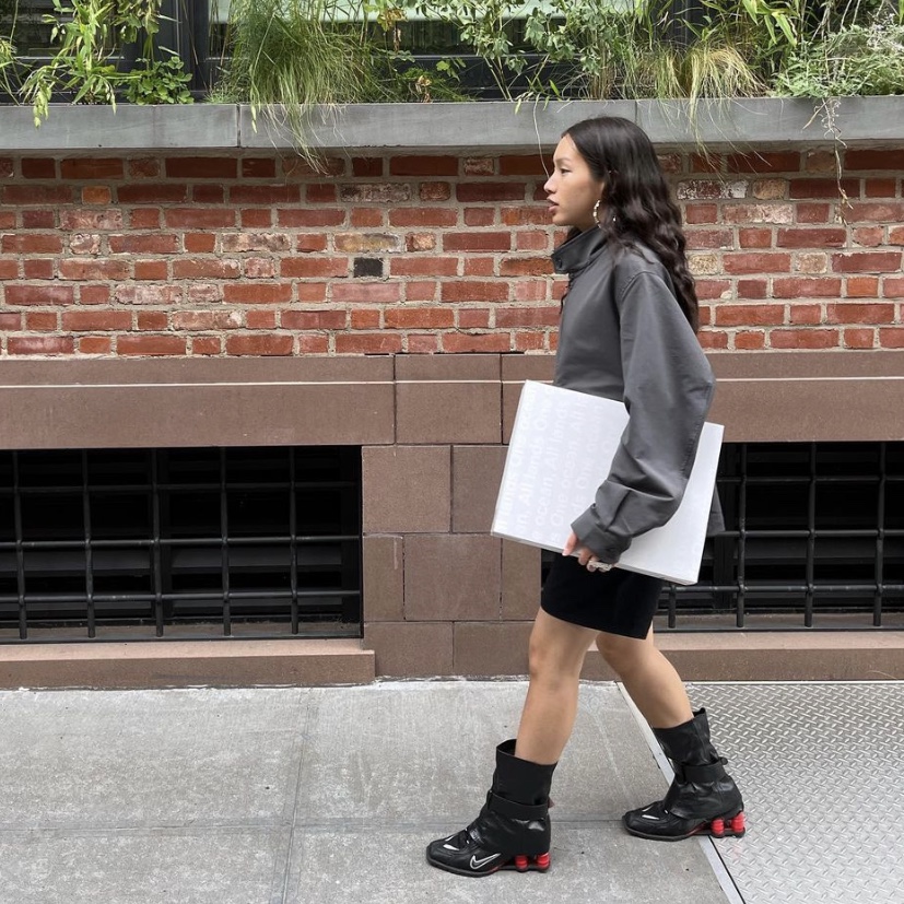Nike x Martine Rose Shox MR4 Black 착용 스타일