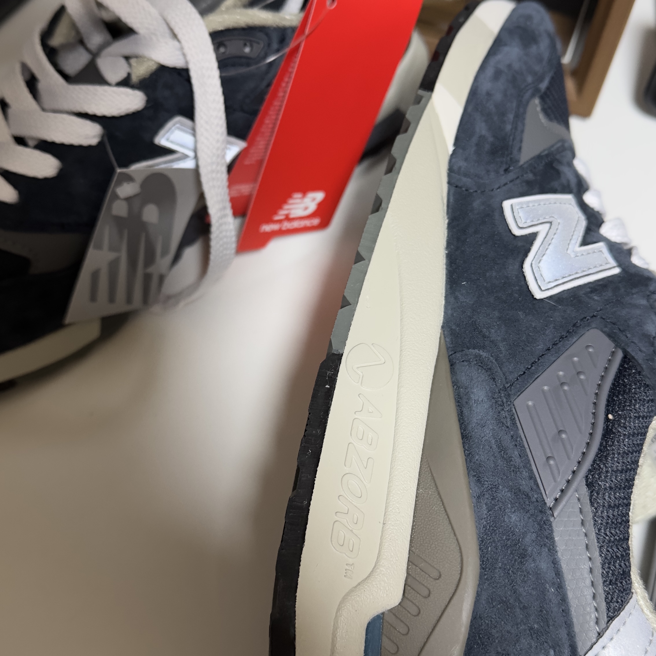 New Balance 998 Made in USA Navy Grey 착용 스타일 - 4