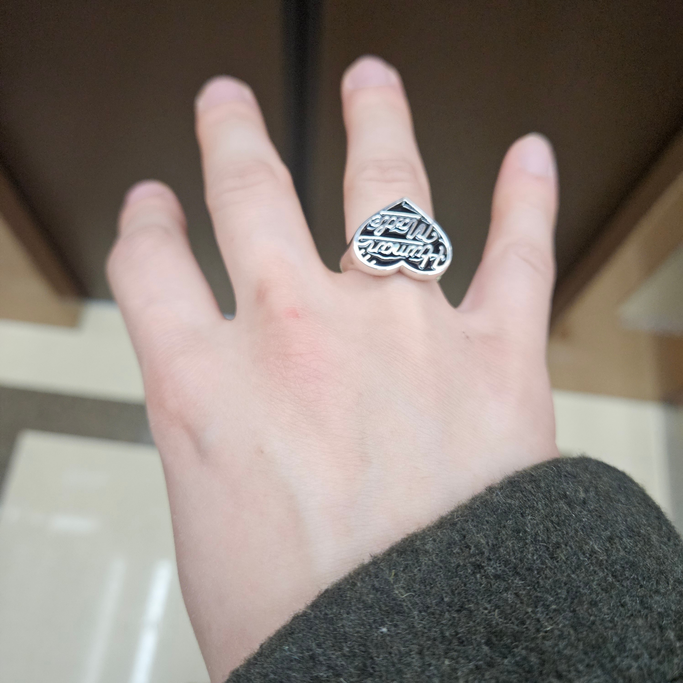 Human Made Heart Silver Ring Black 착용 스타일