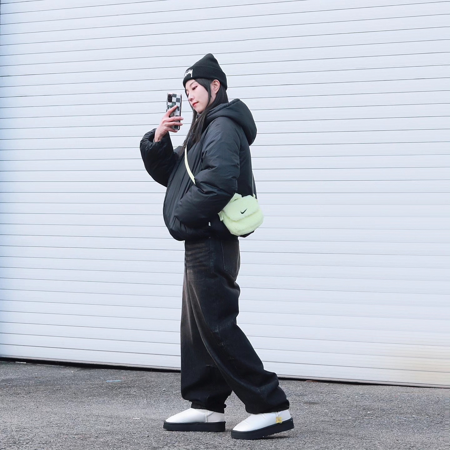 Stussy Big Stock Cuff Beanie Black, (Kids) Nike NSW Faux Fur Crossbody Bag Neon 착용 스타일 - 1