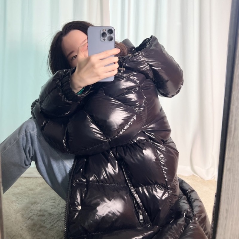 Moncler Hanoverian Long Down Jacket Black - 23FW 착용 스타일